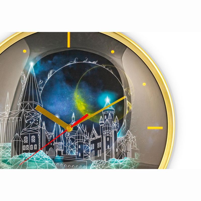 Robe Factory LLC Harry Potter Hogwarts and Golden Snitch Wall Clock