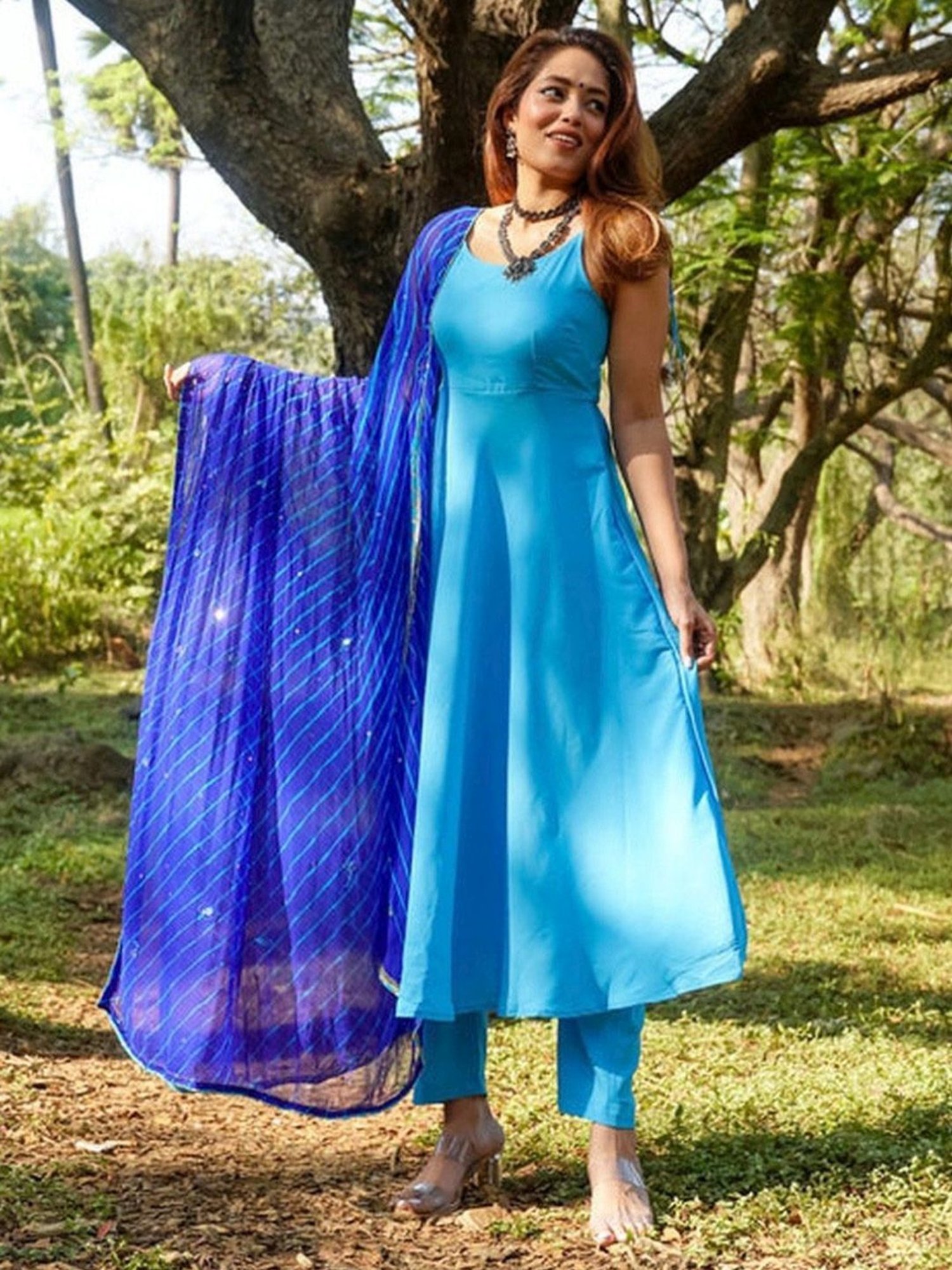 Thread and Button Aasmani Blue Kurta with Pant and Dupatta