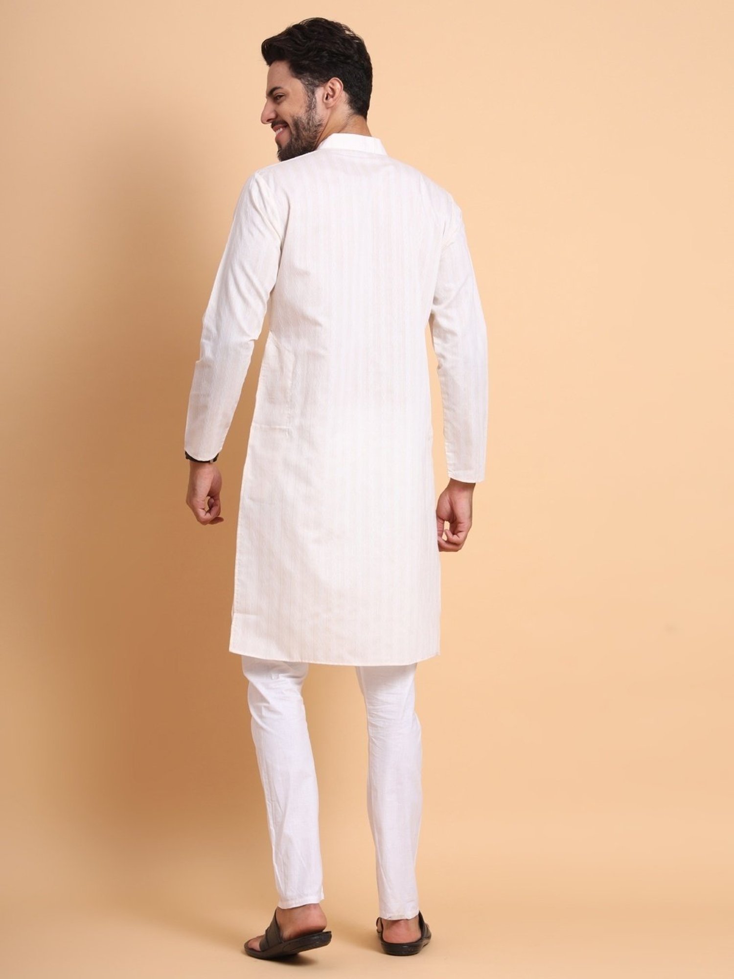 SWAGG INDIA White Regular Fit Kurta