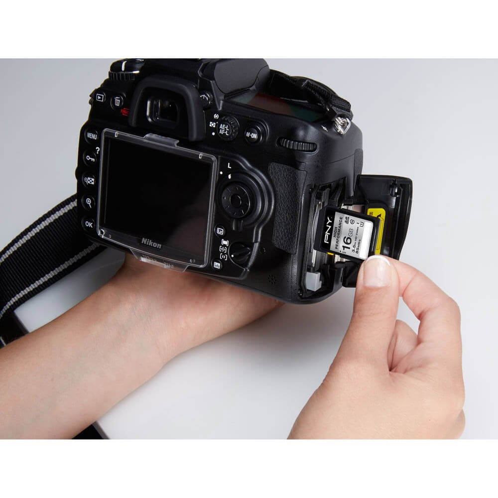 PNY 16GB High Performance Class 10 U1 SDHC Flash Memory Card P-SDHC16GU1GW-GE