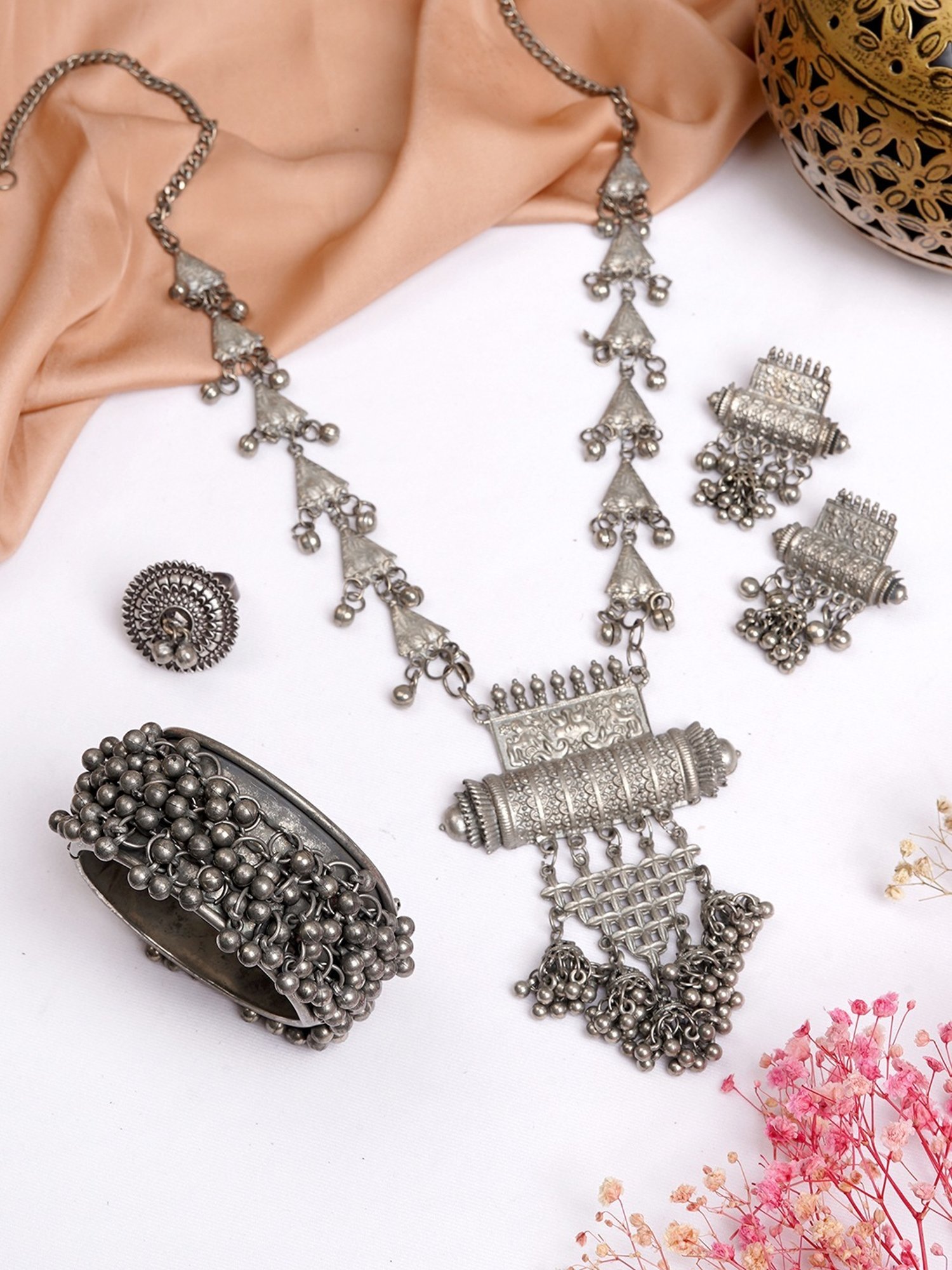Teejh Pitara Collection Varunya Oxidized Jewellery Set