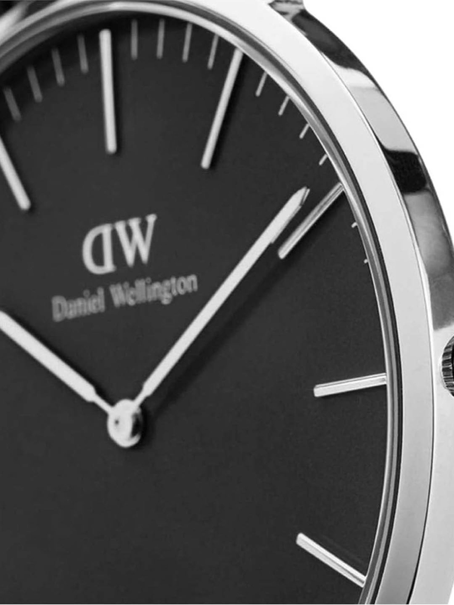 Daniel Wellington DW00100149 Classic Analog Watch for Men