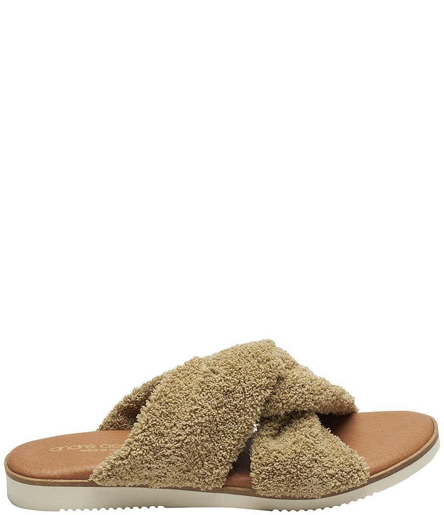 Andre Assous Tristan Featherweights&trade; Terry Cloth Slides