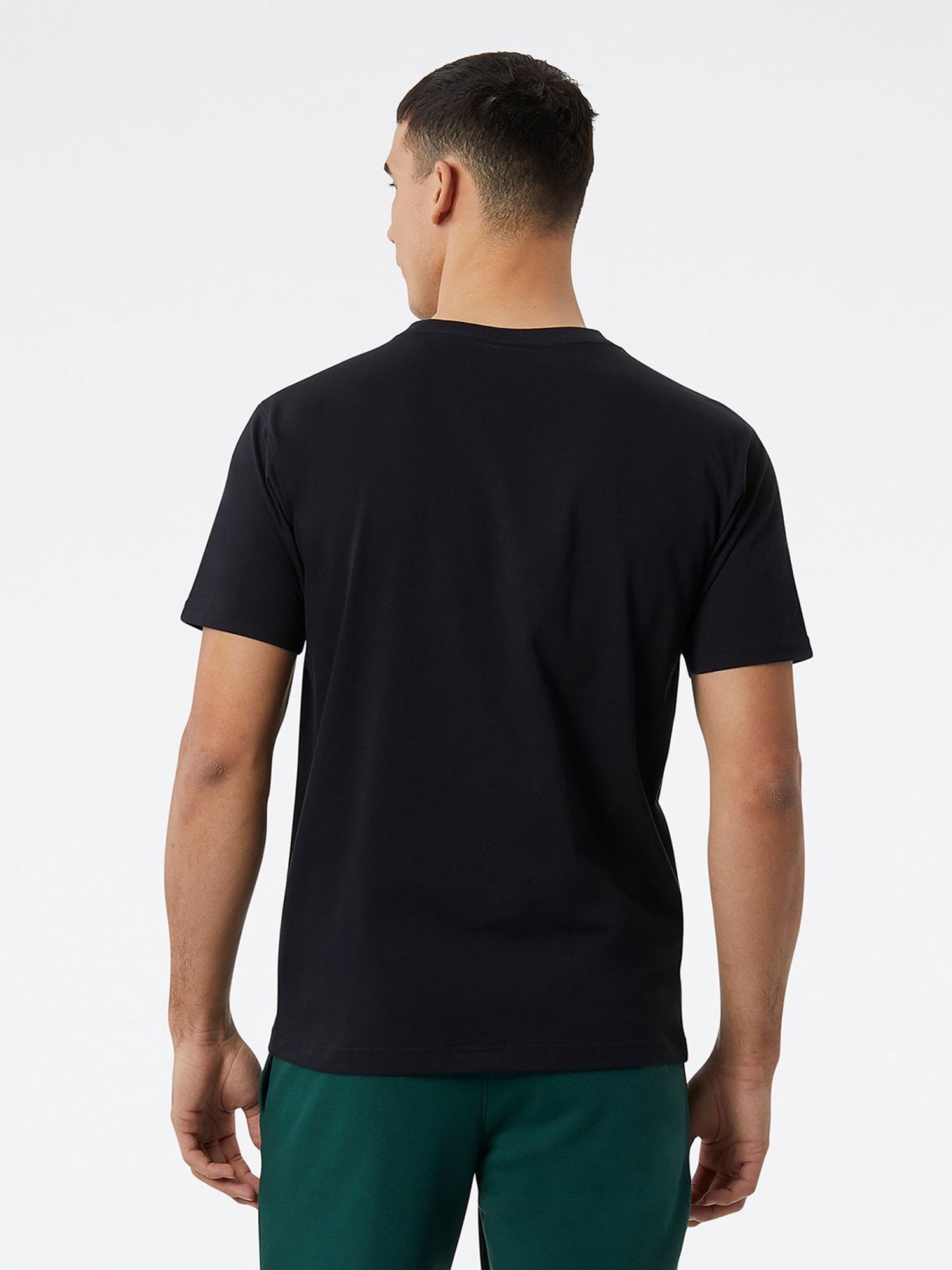 New Balance Black Regular Fit Printed Crew T-Shirt