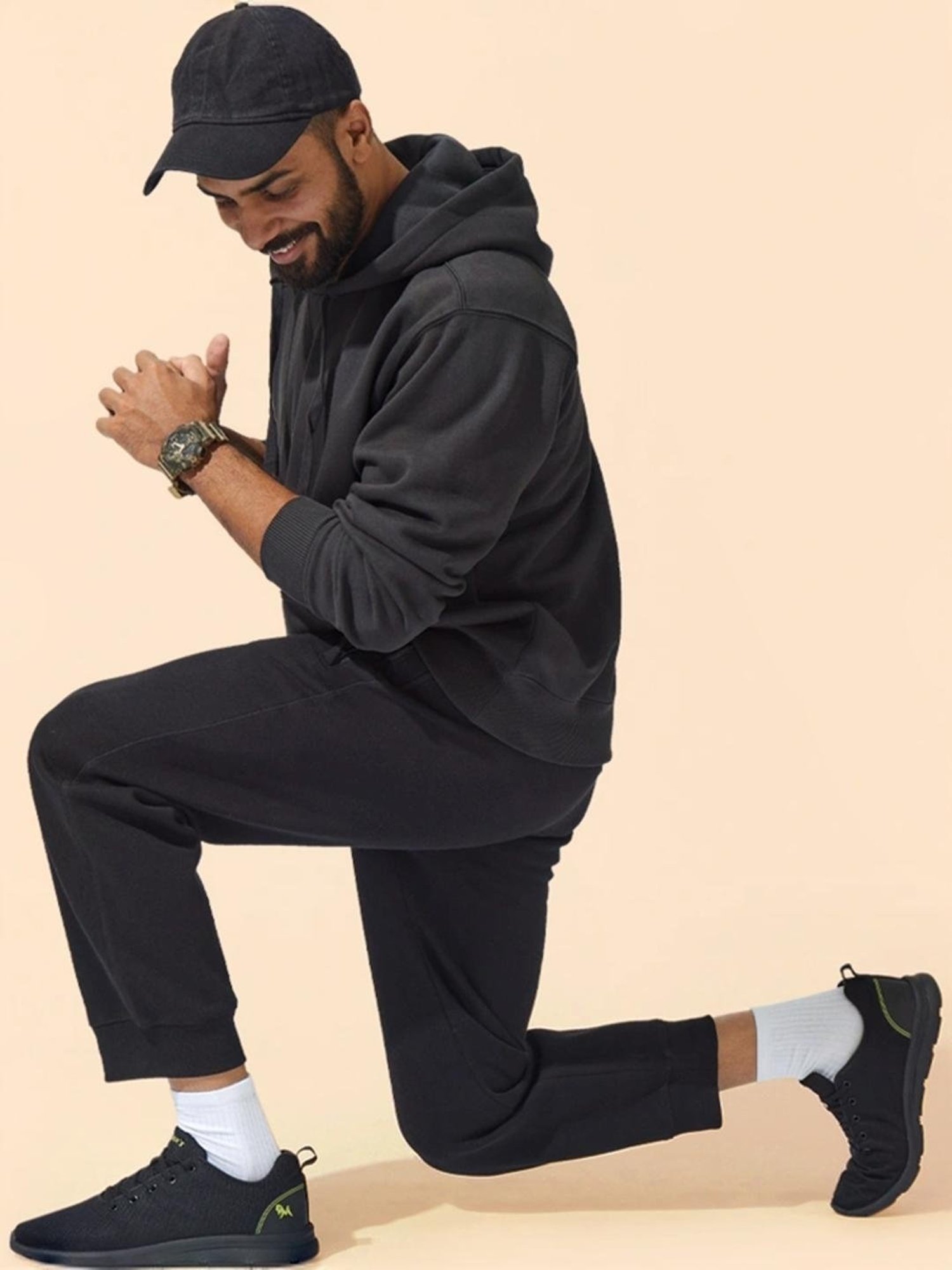 Neemans Men's Stroll Black Training Shoes