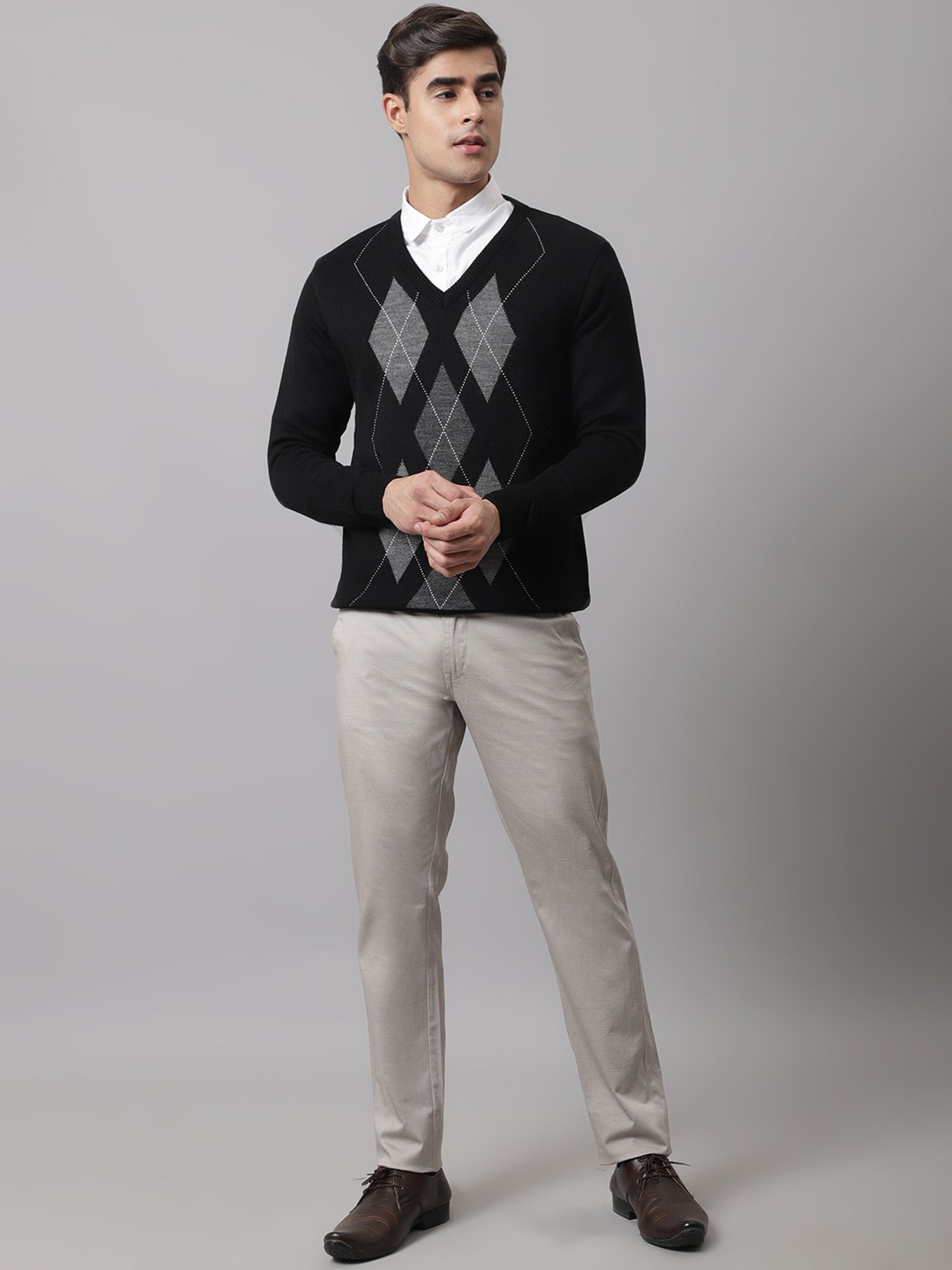 Cantabil Black Regular Fit Self Design Sweater
