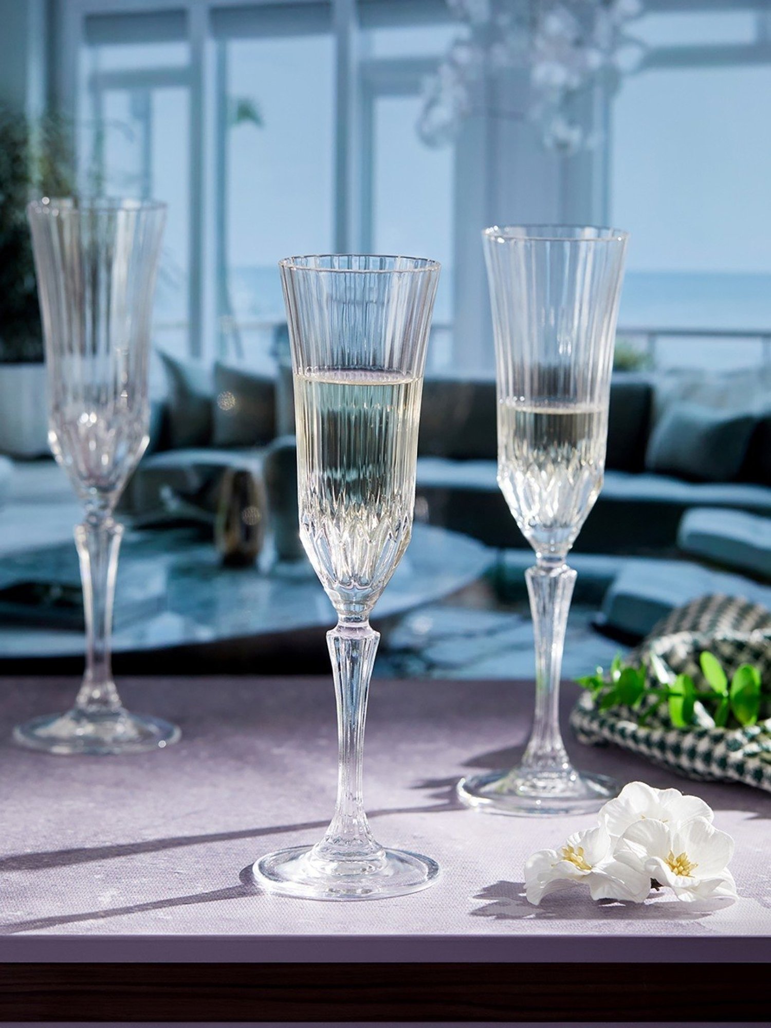 Trovea's Celestial Sparkle Transparent Glass Champagne Glass - Set of 4