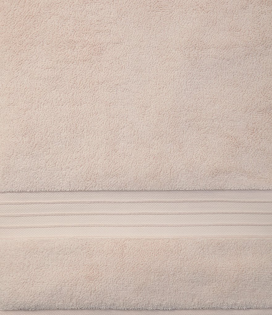 Luxury Hotel Plaza AirCore Bath Towels