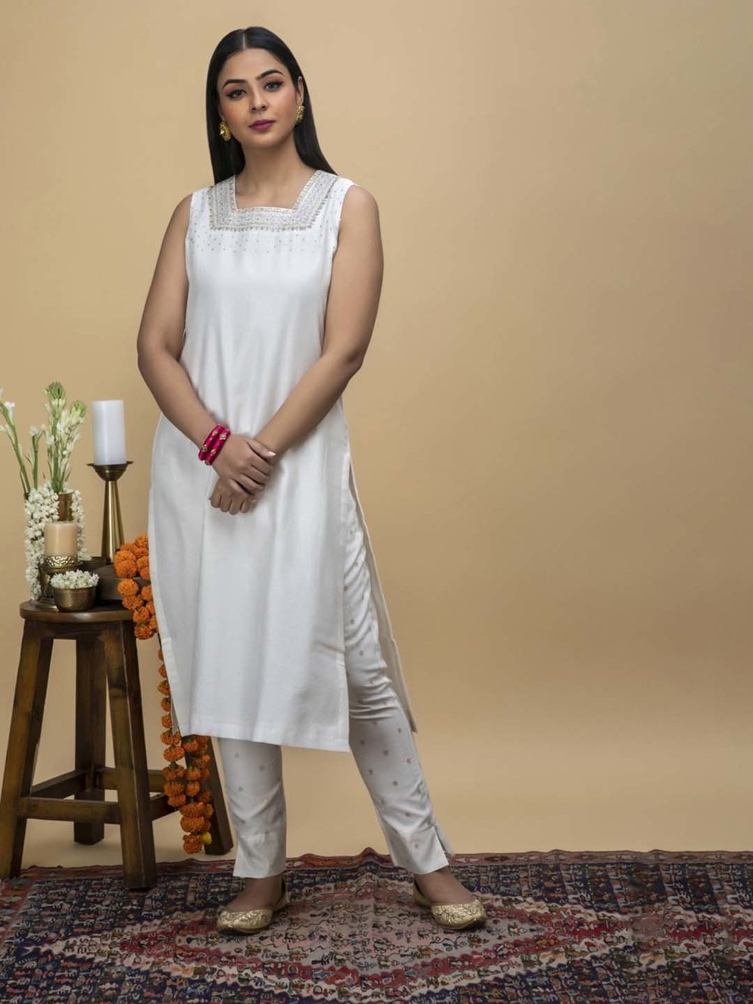 Smriti Gupta Srijana Ivory Kurta
