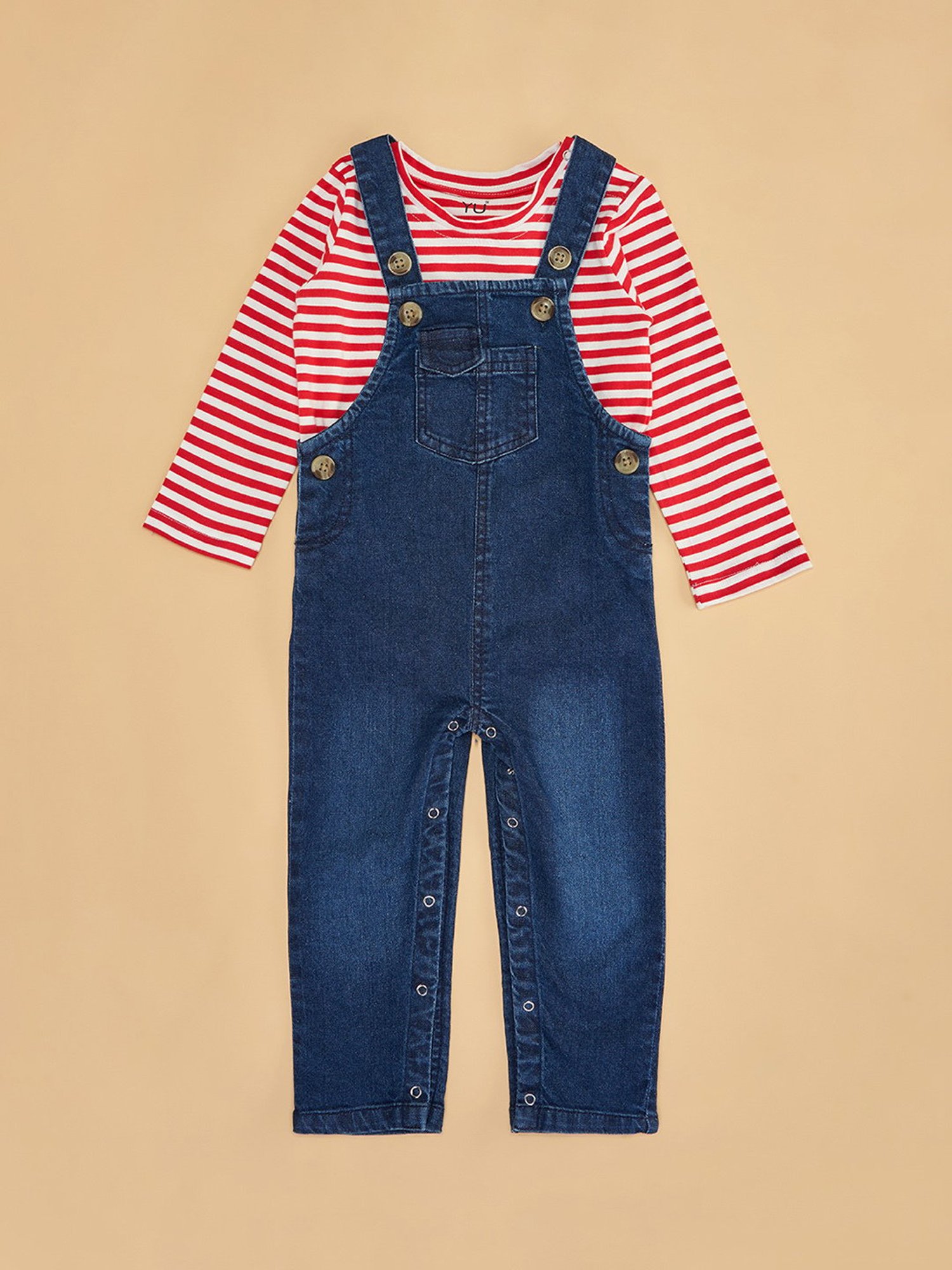YU by Pantaloons Kids Blue Solid Full Sleeves T-Shirt with Dungaree