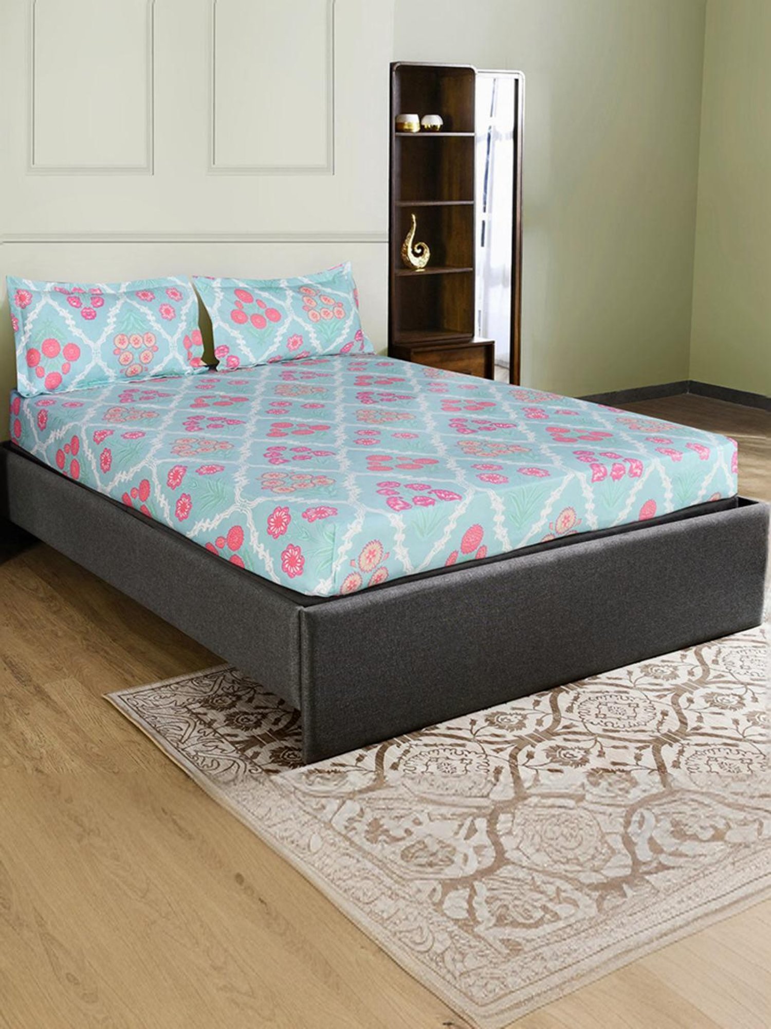 @Home Aurora Sea Blue 130 GSM Polyester Double Bedsheet with 2 Pillow Covers