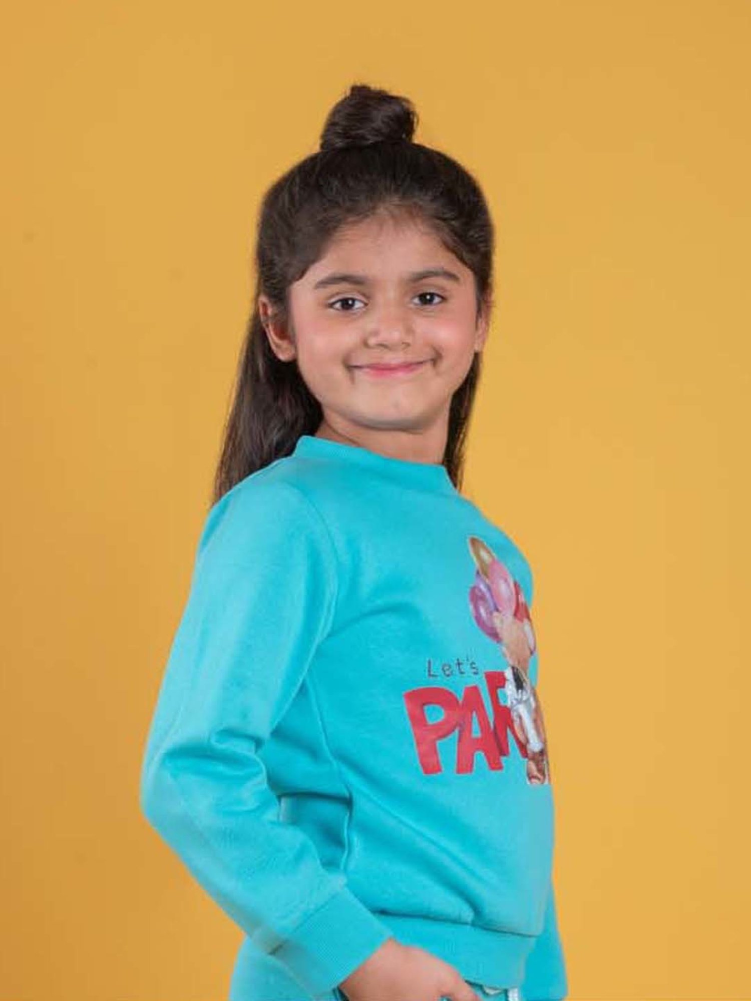 Tiny Girl Kids Aqua Blue Printed Full Sleeves Sweatshirt