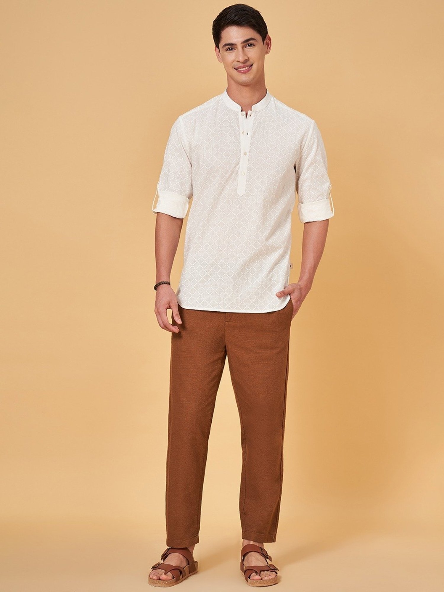 Indus Route By Pantaloons Star White Regular Fit Printed Short Kurta