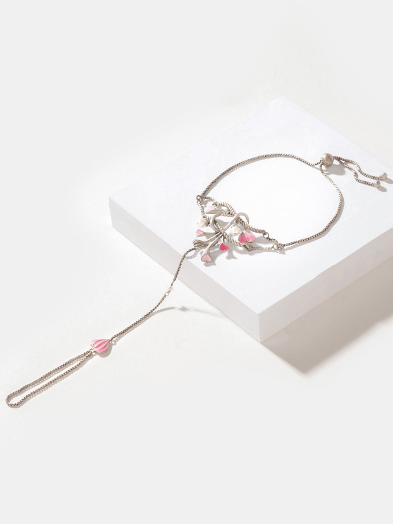 Shaya 92.5 Sterling Silver For the Love of Learning Heart Bracelet for Women