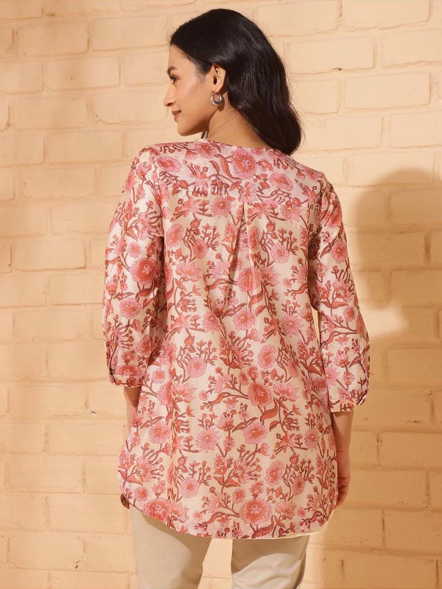 Fabindia White & Pink Floral Print Tunic