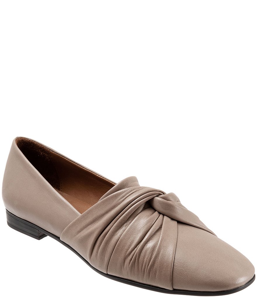 Bueno Emma Leather Pleated Knot Slip-On Flat Loafers