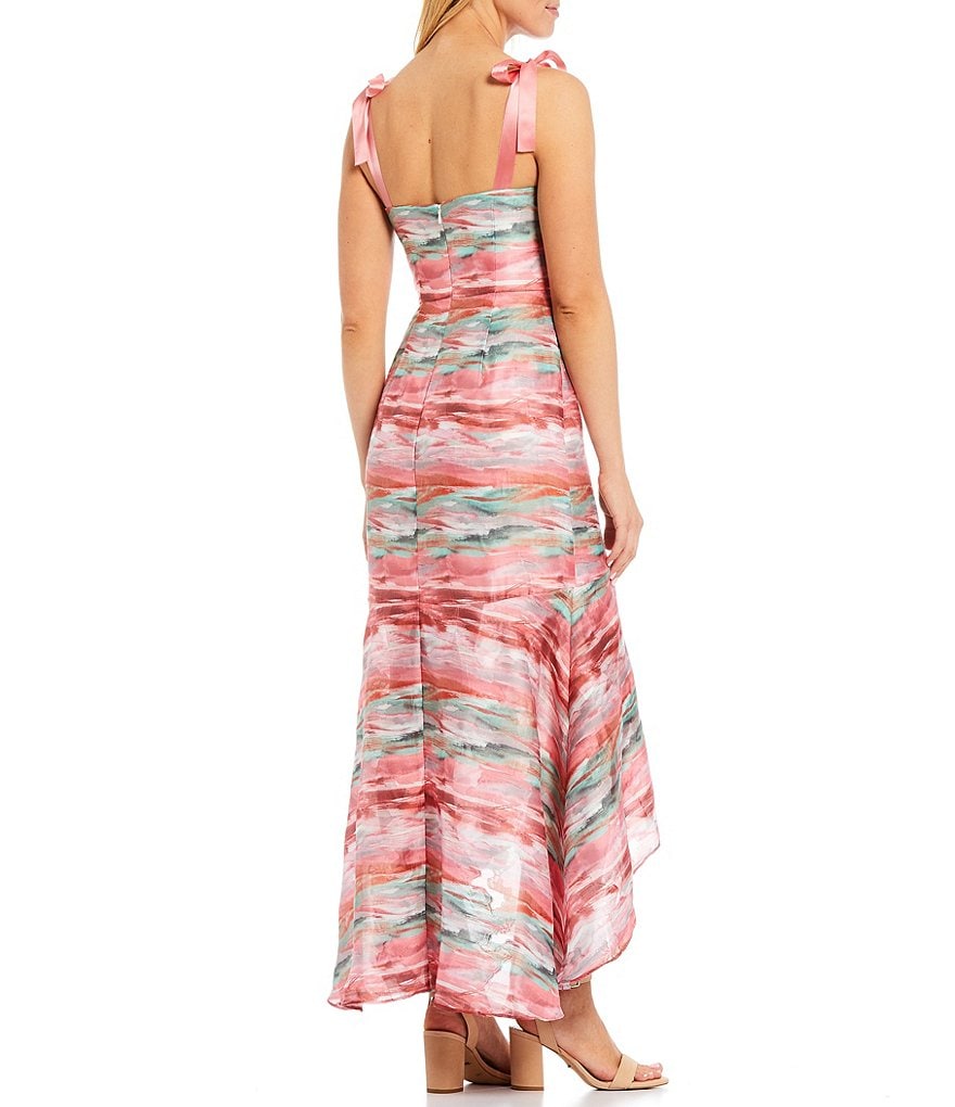 Aidan Aidan Mattox Printed Sleeveless Sweetheart Neck Hi-Low Chiffon Gown