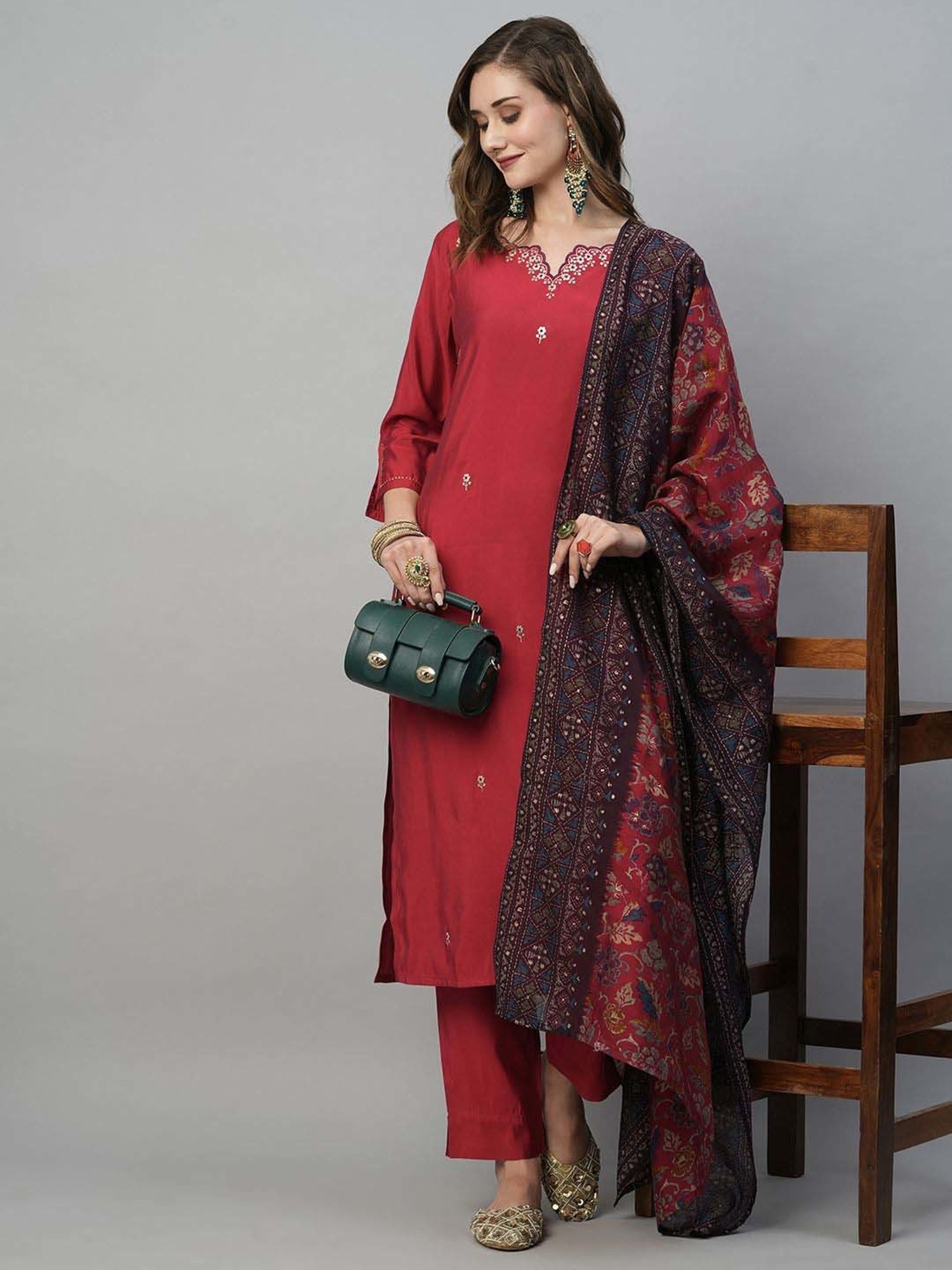 Heeposh Maroon Embroidered Kurta Pant Set With Dupatta