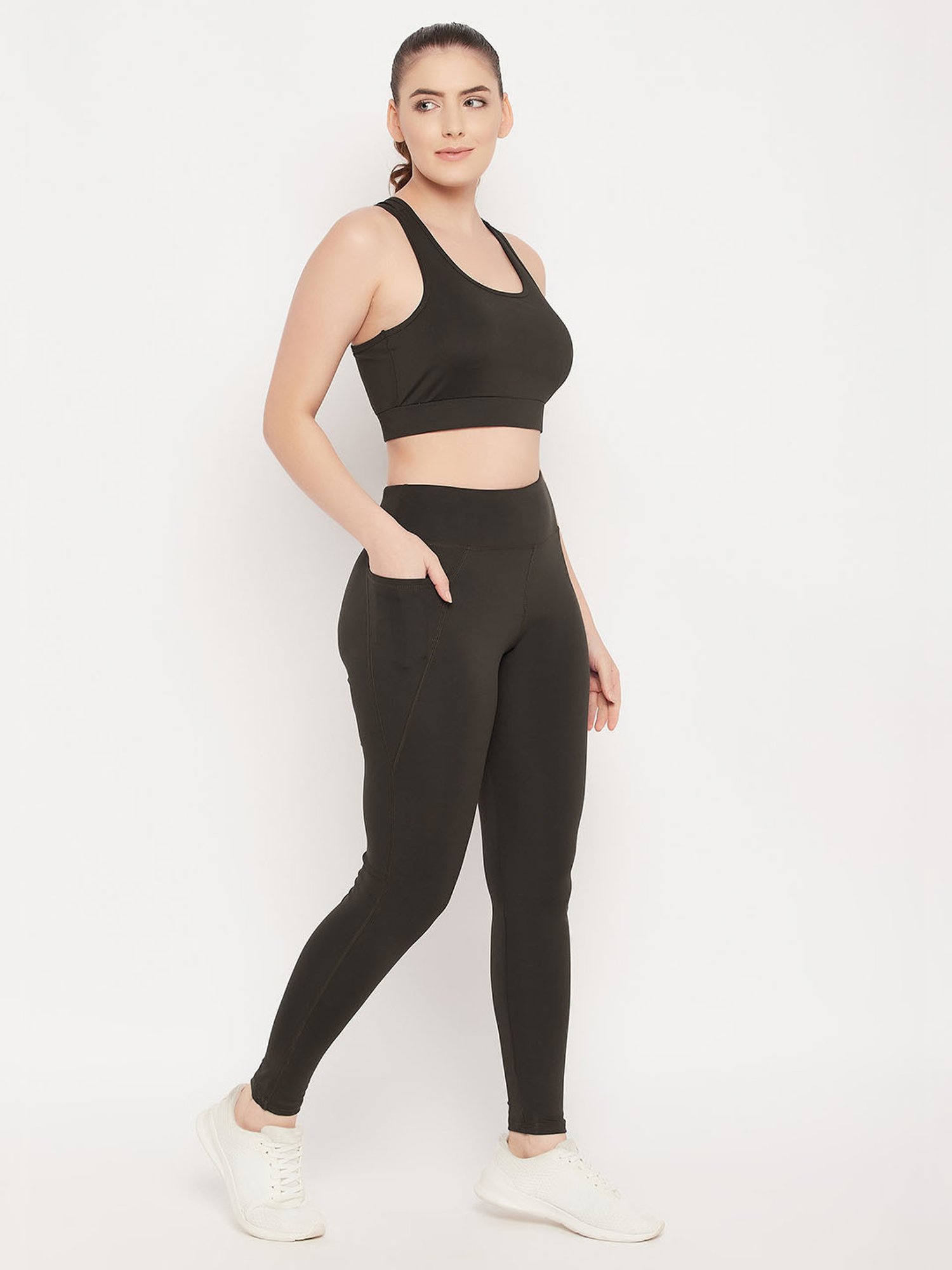 Clovia Moss Green Polyester Logo Print Sports Bra With Tights