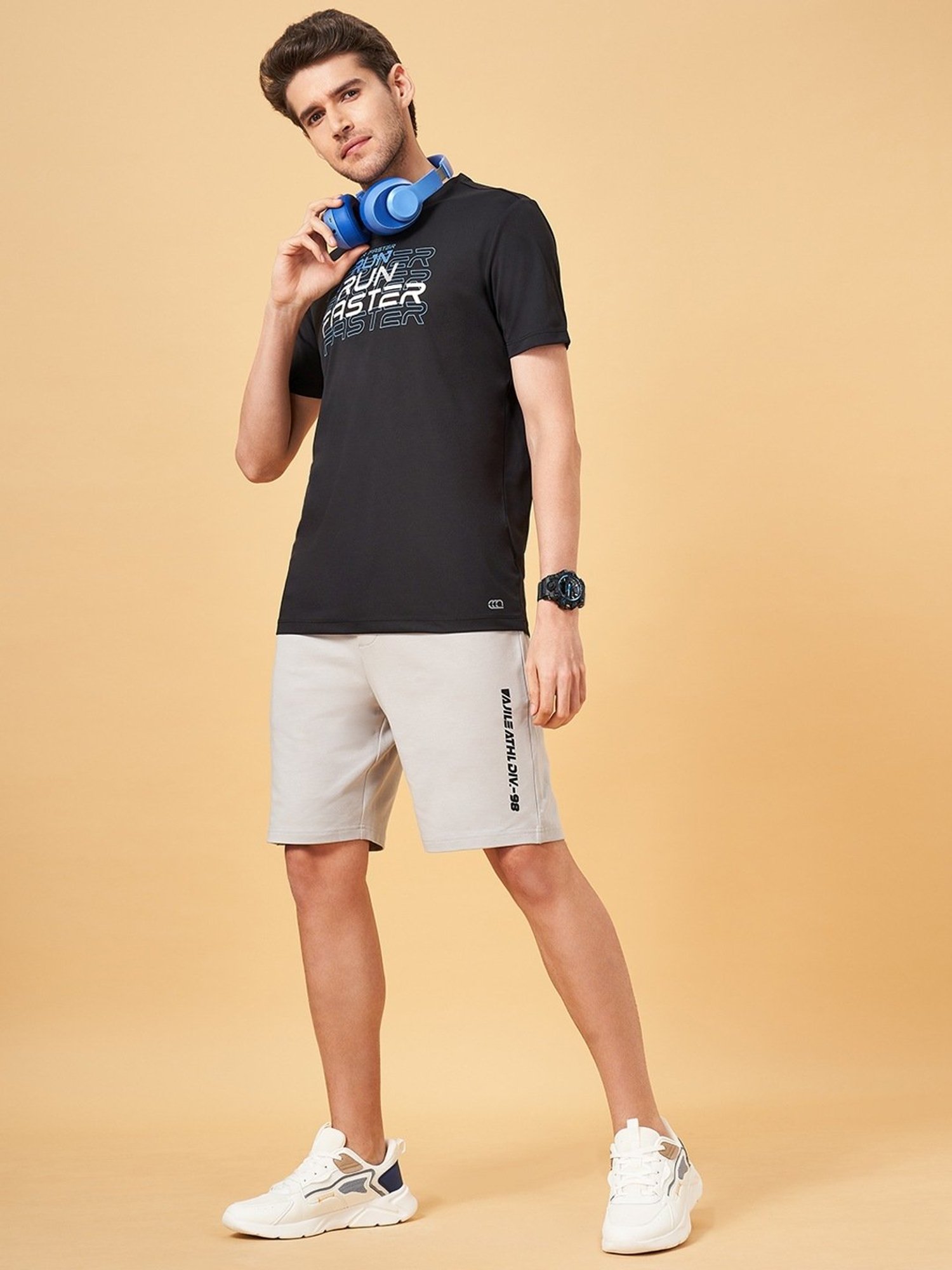 Ajile by Pantaloons Jet Black Slim Fit Printed Sports T-Shirt