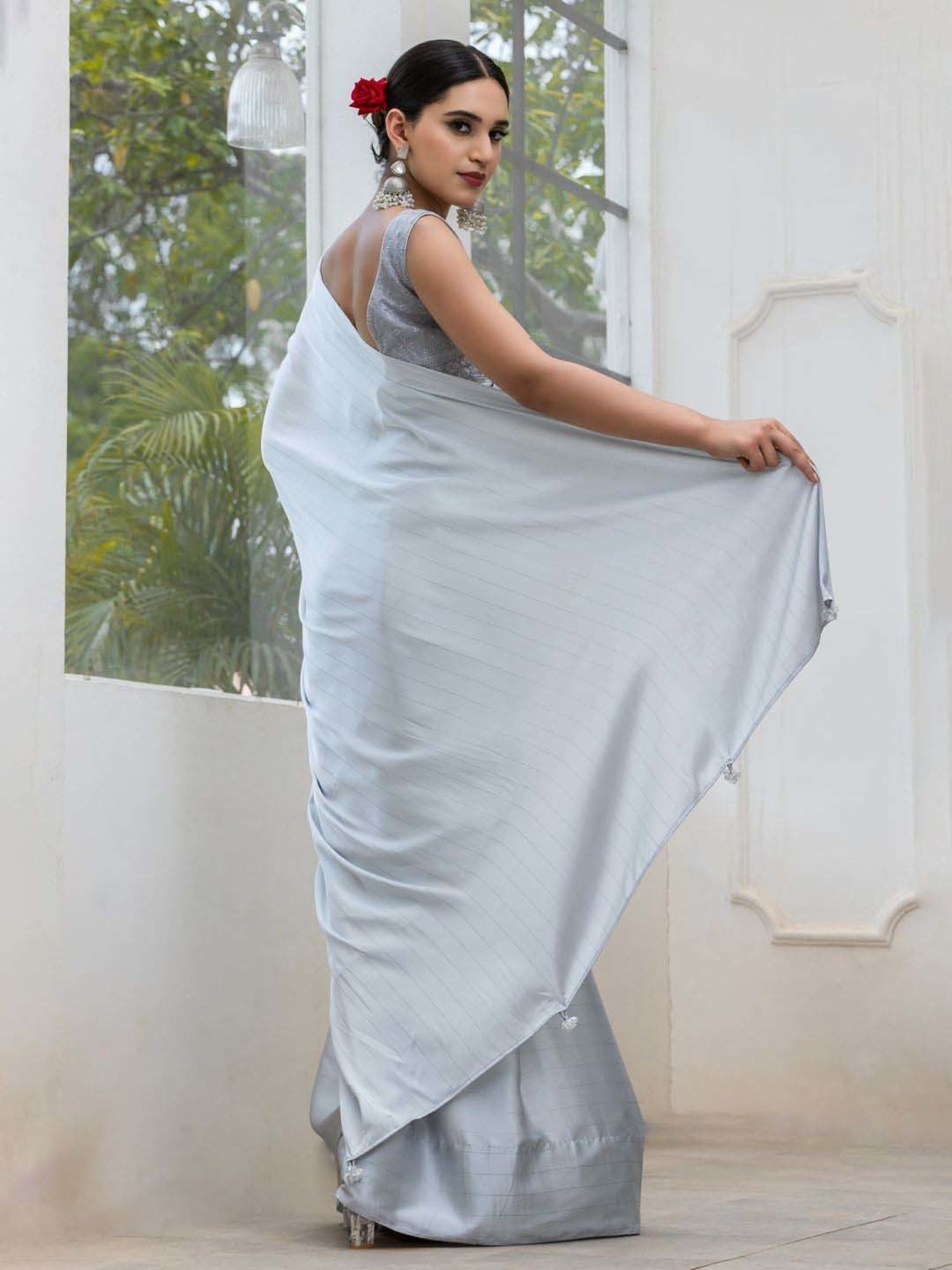 Swtantra Grey Striped Saree With Unstitched Blouse