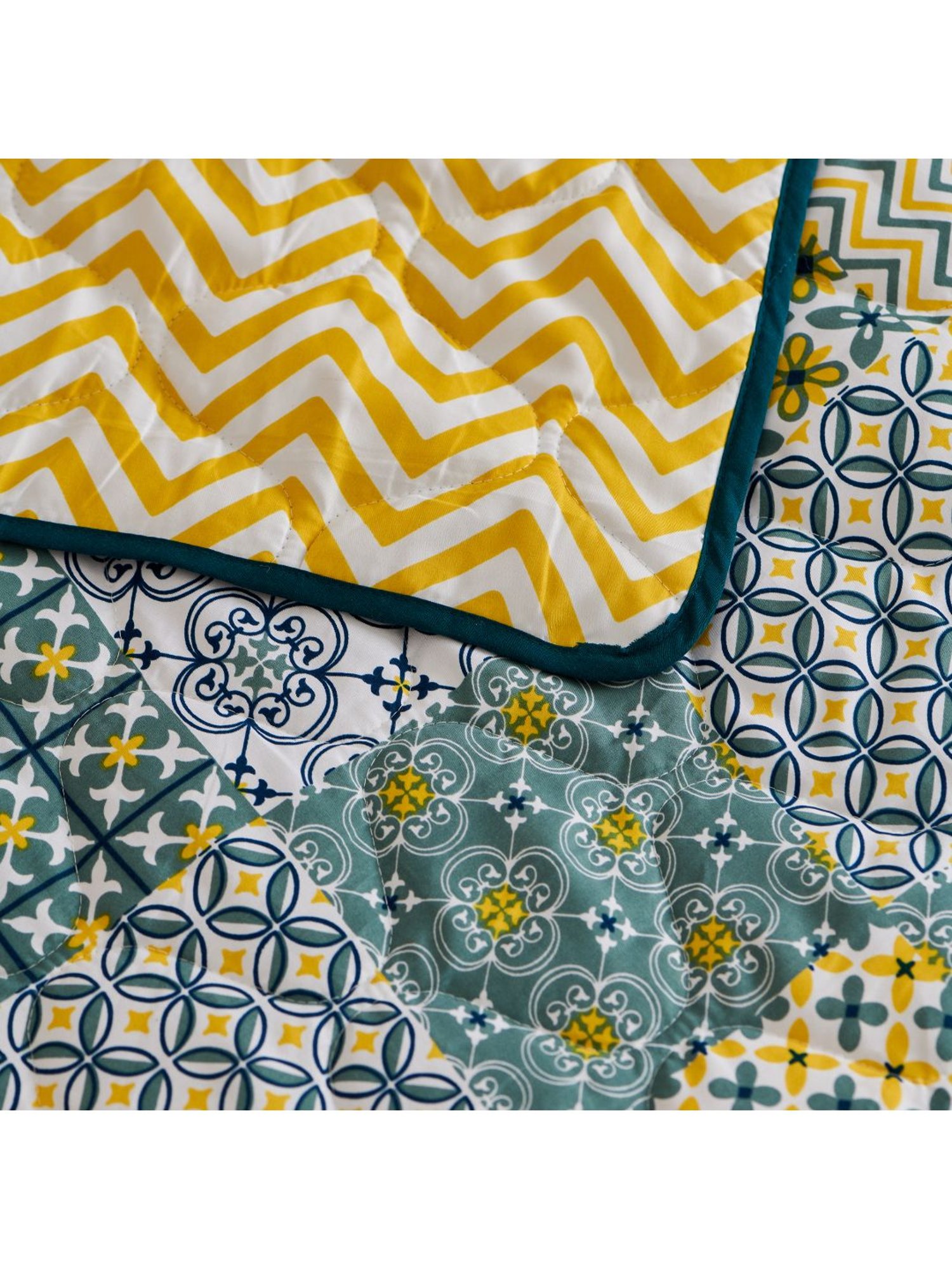 King 3pc Rhapsody Comforter Set Blue - Ayesha Curry