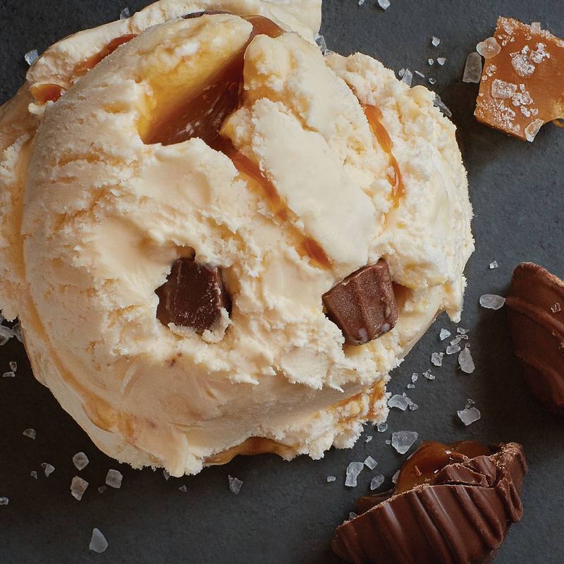 Hudsonville Sea Side Caramel Ice Cream - 48oz