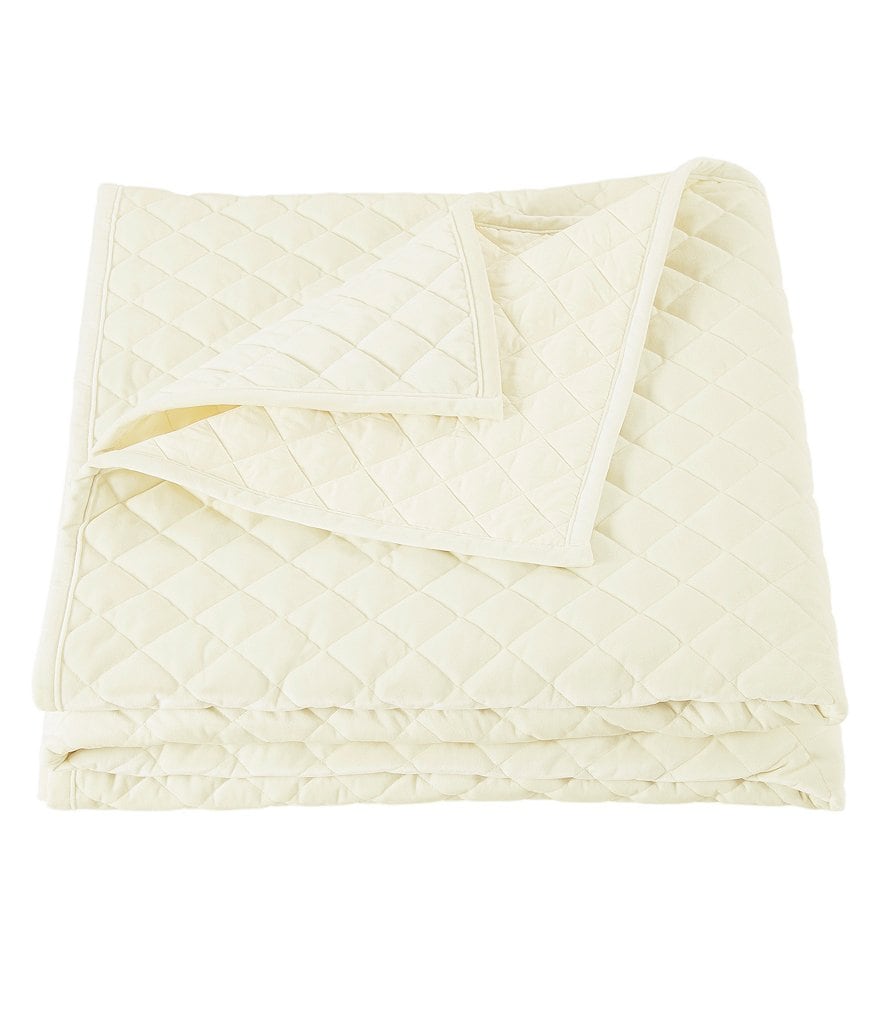 HiEnd Accents Diamond Pattern Velvet Quilt