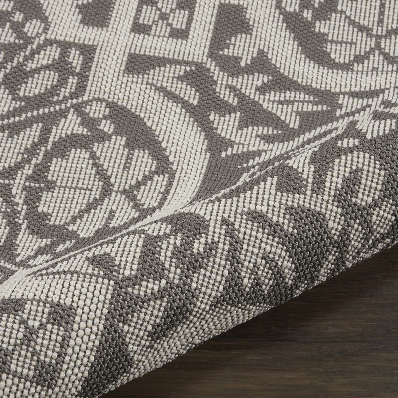 5'3"x7'3" Rectangle Indoor and Outdoor Geometric Area Rug Gray - Nourison