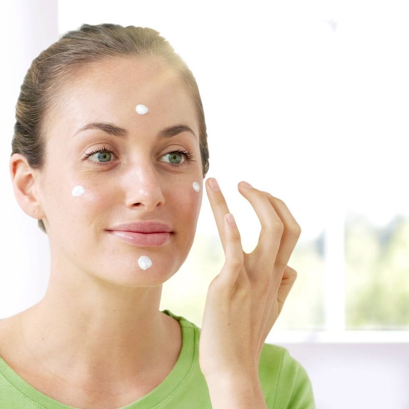 Cetaphil Daily Facial Moisturizer SPF 15 Unscented - 4oz