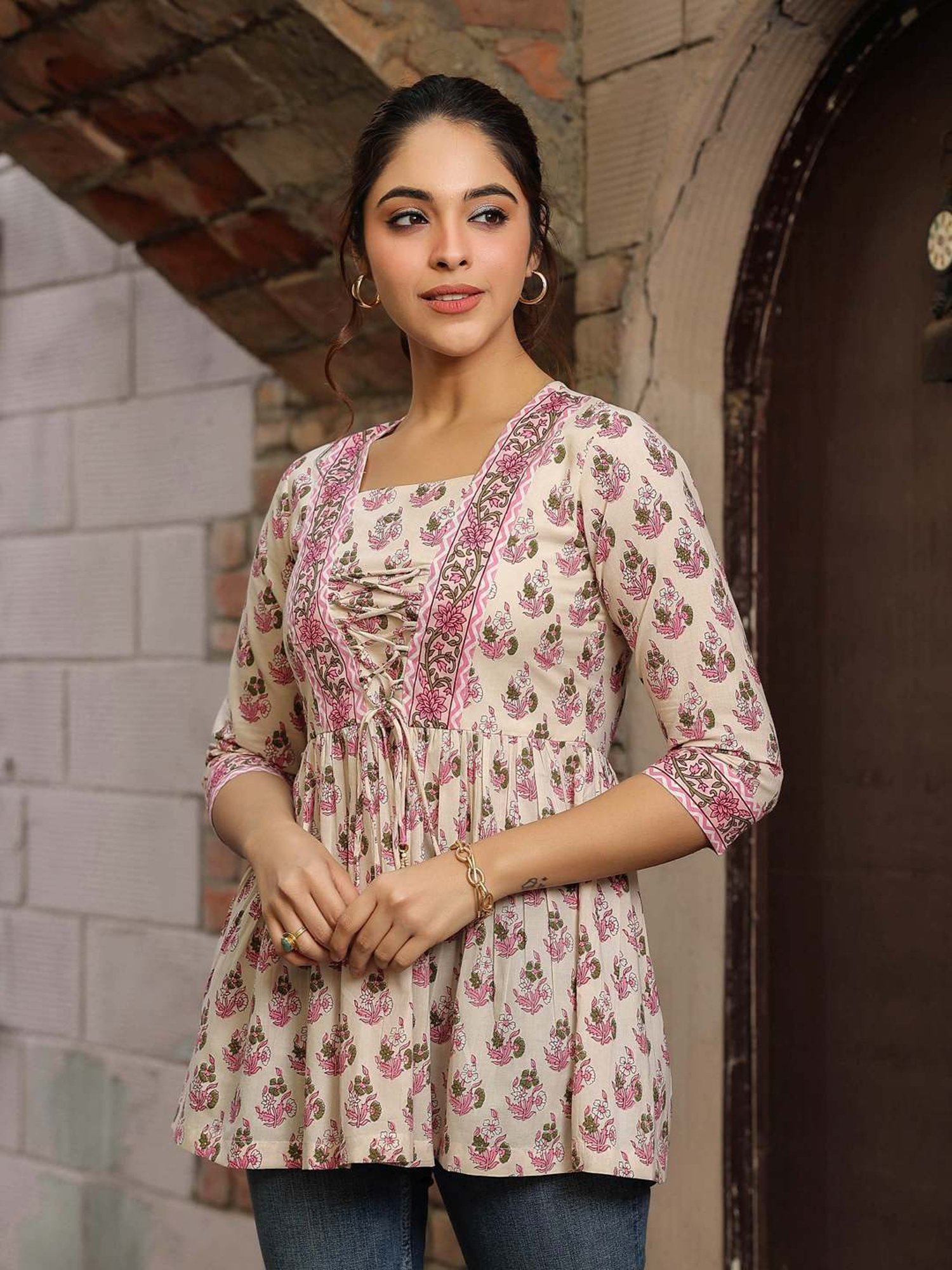 Rain and Rainbow Cream & Pink Cotton Floral Print Top