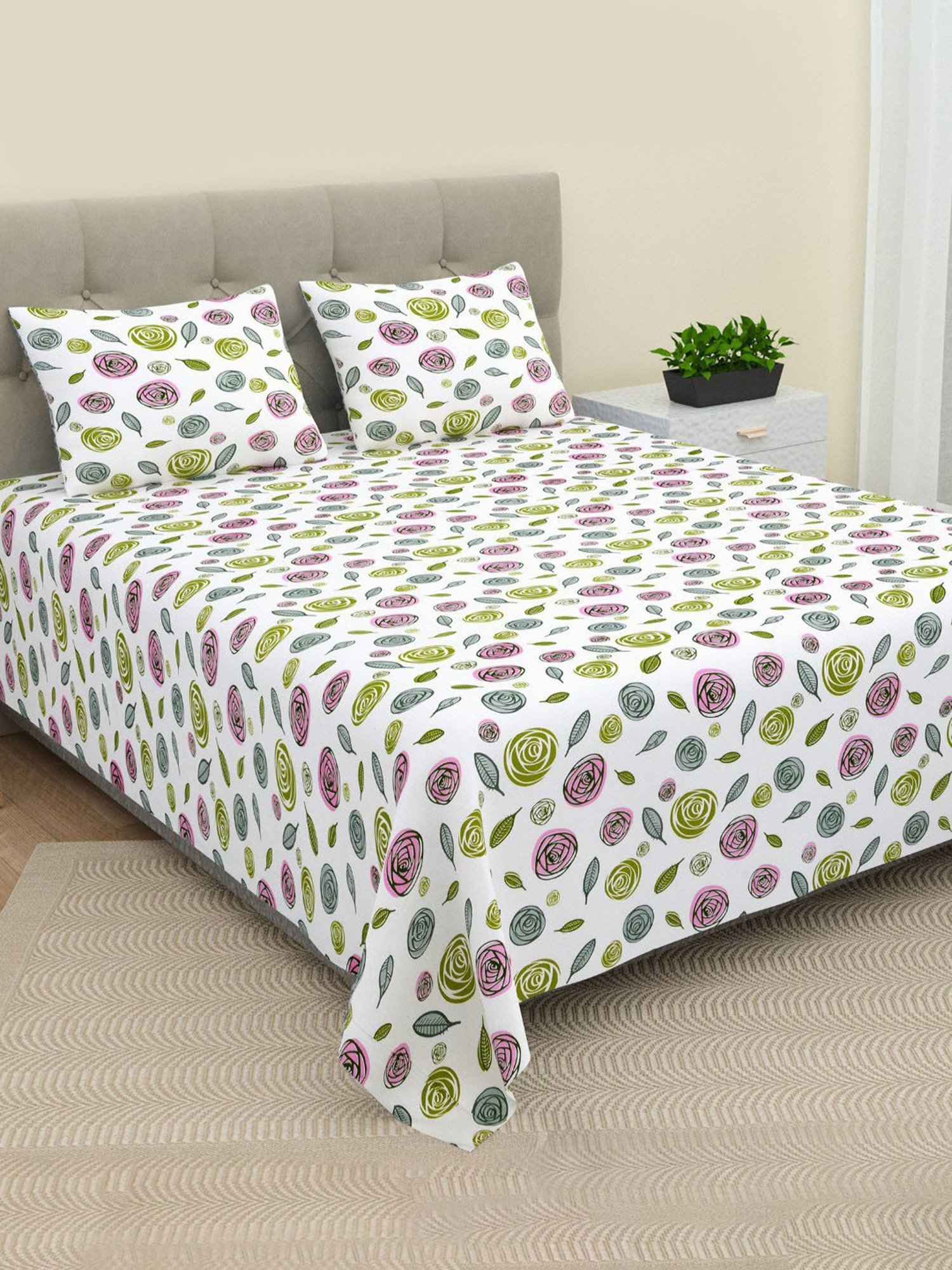 BELLA CASA Printed Beige 220 TC Cotton King Bedsheet with 2 Pillow Covers