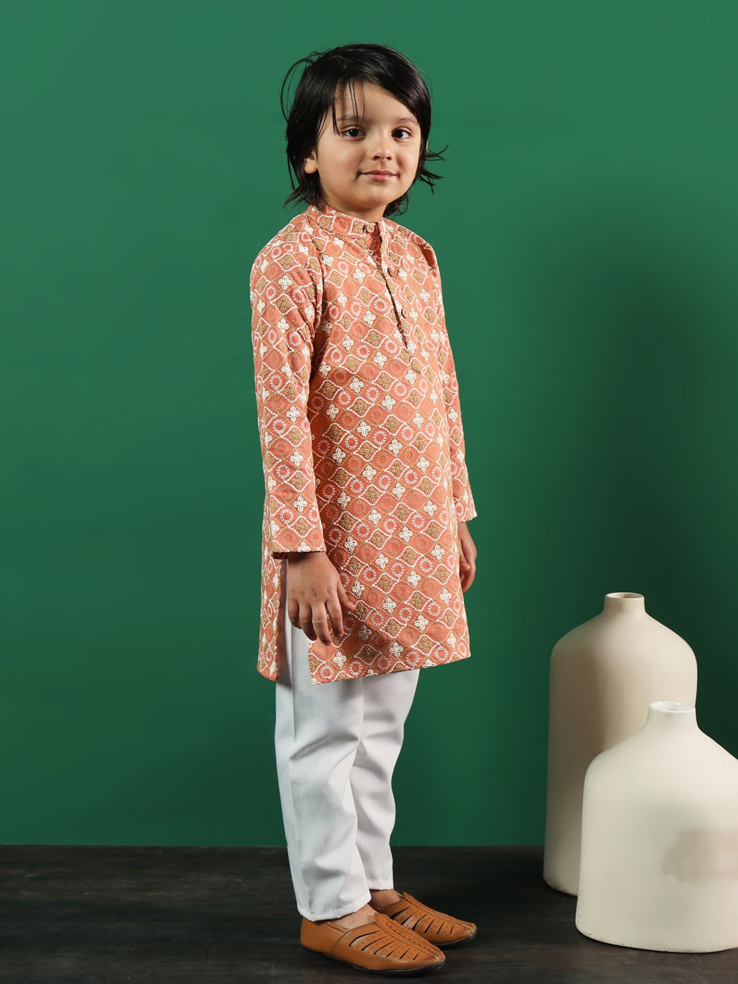 READIPRINT FASHIONS Kids Peach & White Embroidered Full Sleeves Kurta with Pyjamas