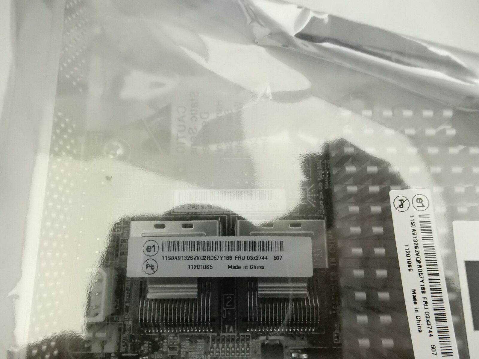 Lenovo ThinkServer RAID 700 Adapter II storage controller 0A89463 ZZ