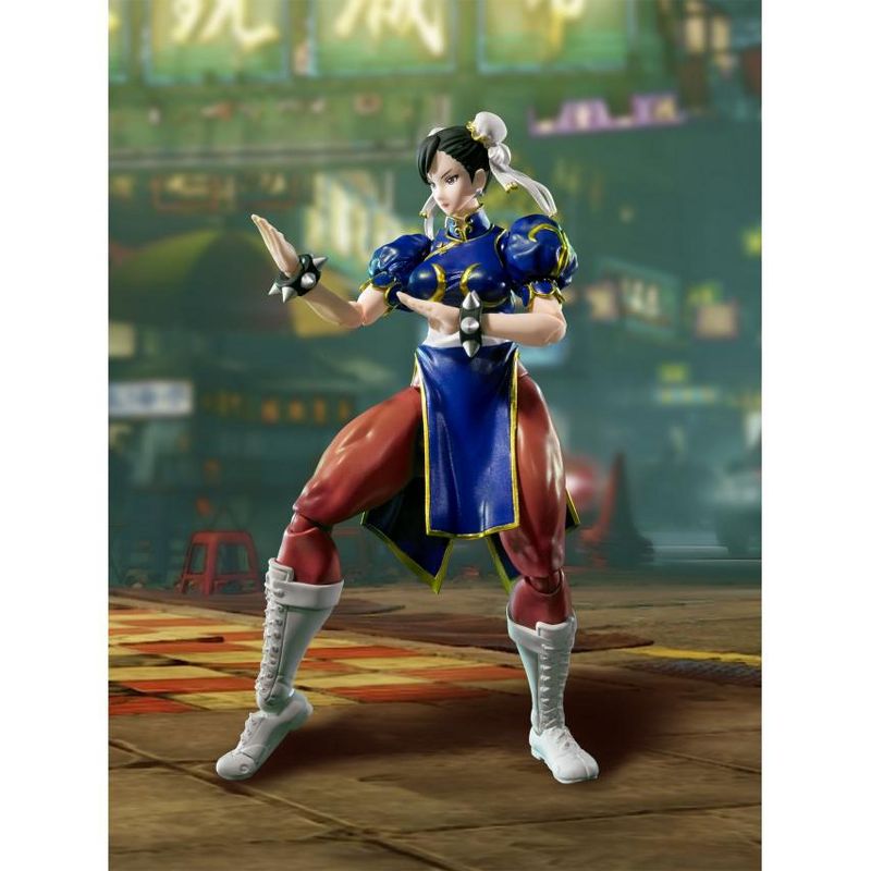 S.H. Figuarts - Street Fighter V - Chun Li Action figures