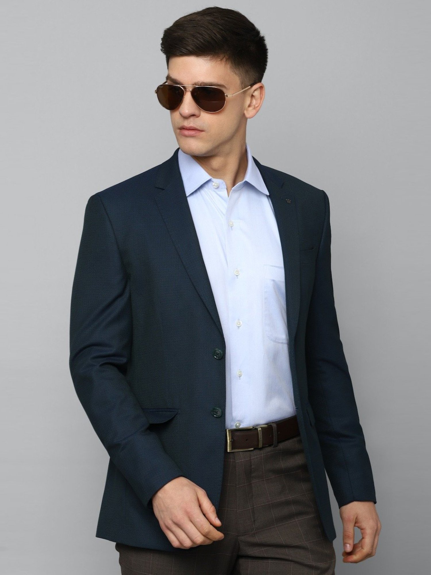 Vastramay Black Regular Fit Blazer