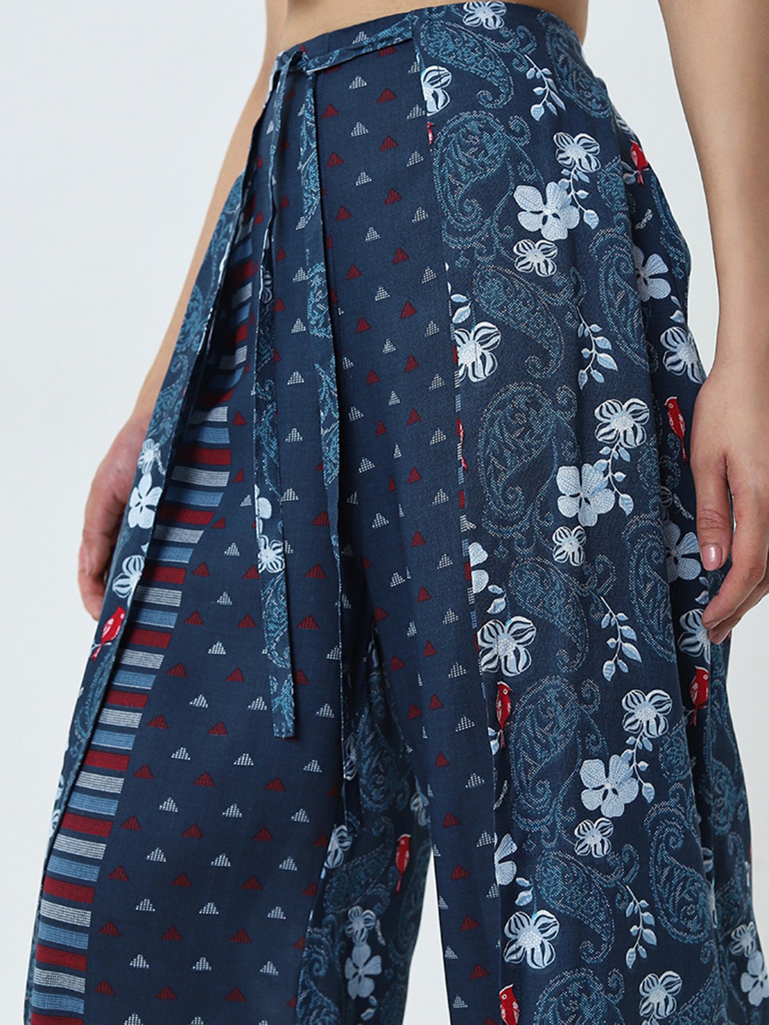 KENDALL + KYLIE Black Mid Rise Bootcut Pants