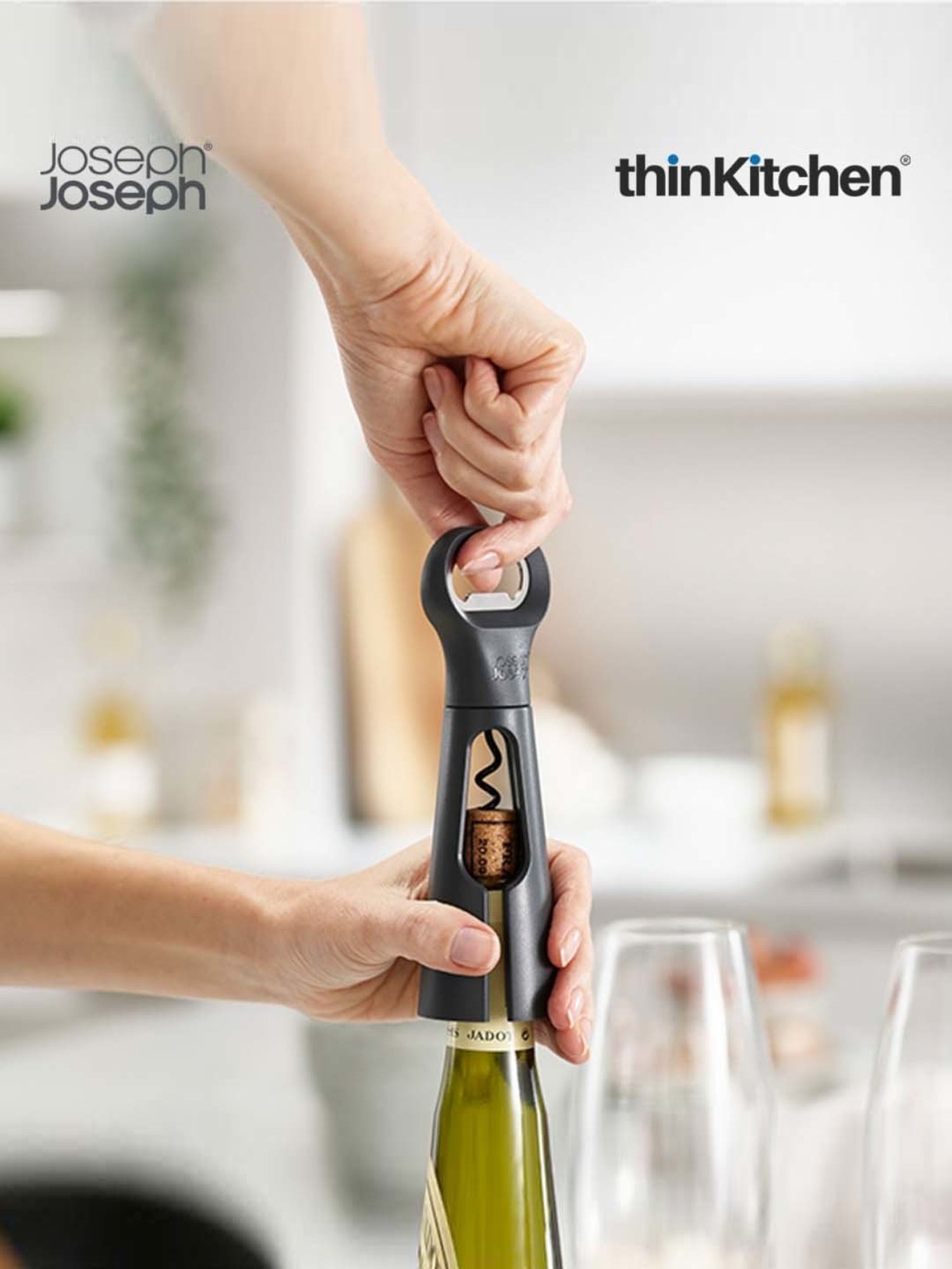 JOSEPH JOSEPH Silver & Green Steel 30.5 cm Elevate Tong - Set of 1