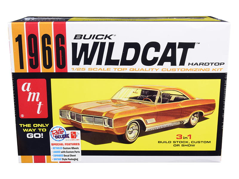Skill 2 Model Kit 1970 Buick Wildcat Hardtop "Craftsman Plus" Series 1/25 Scale Model by AMT