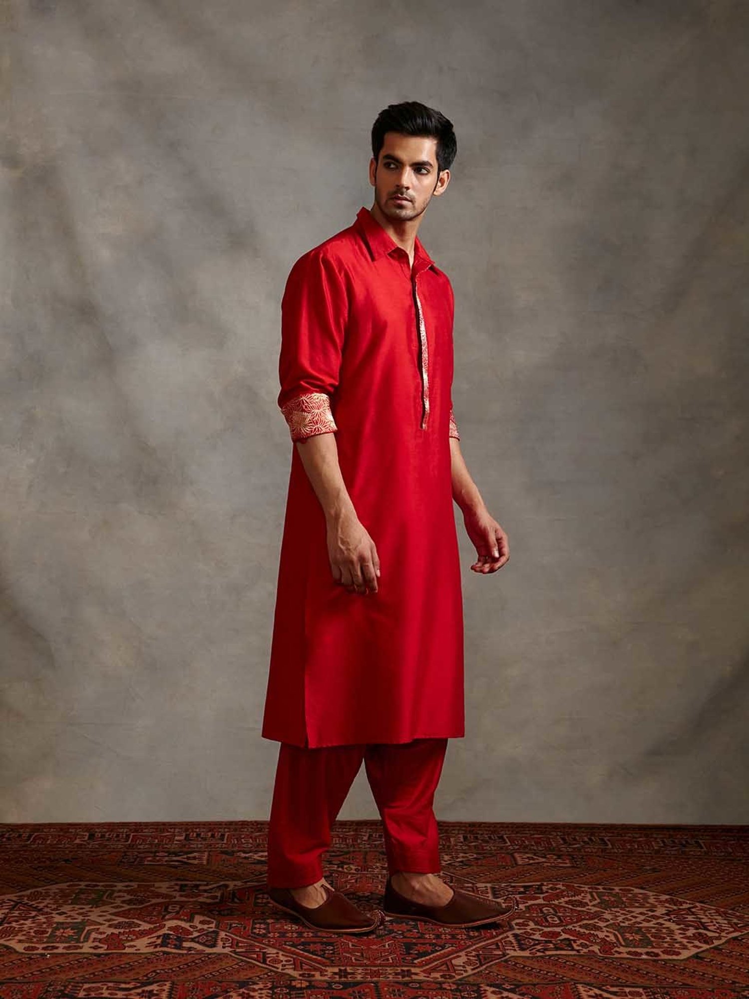 Abhishti Red Regular Fit Banarasi Zari Placket Kurta