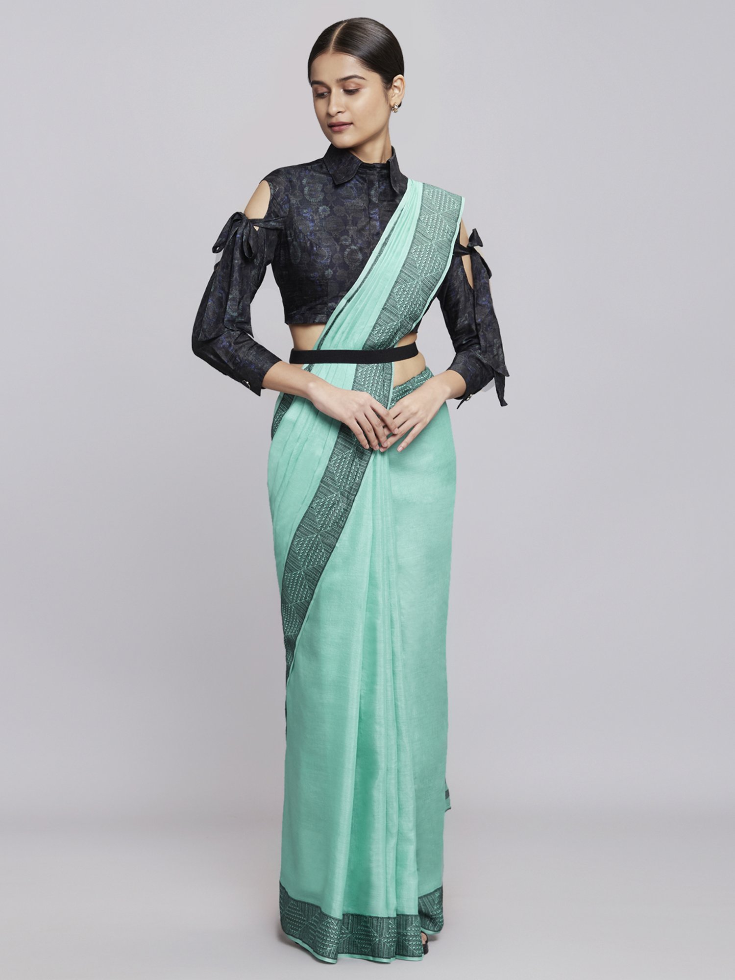 navyasa by liva Sage Green Embroidered Saree With Unstitched Blouse