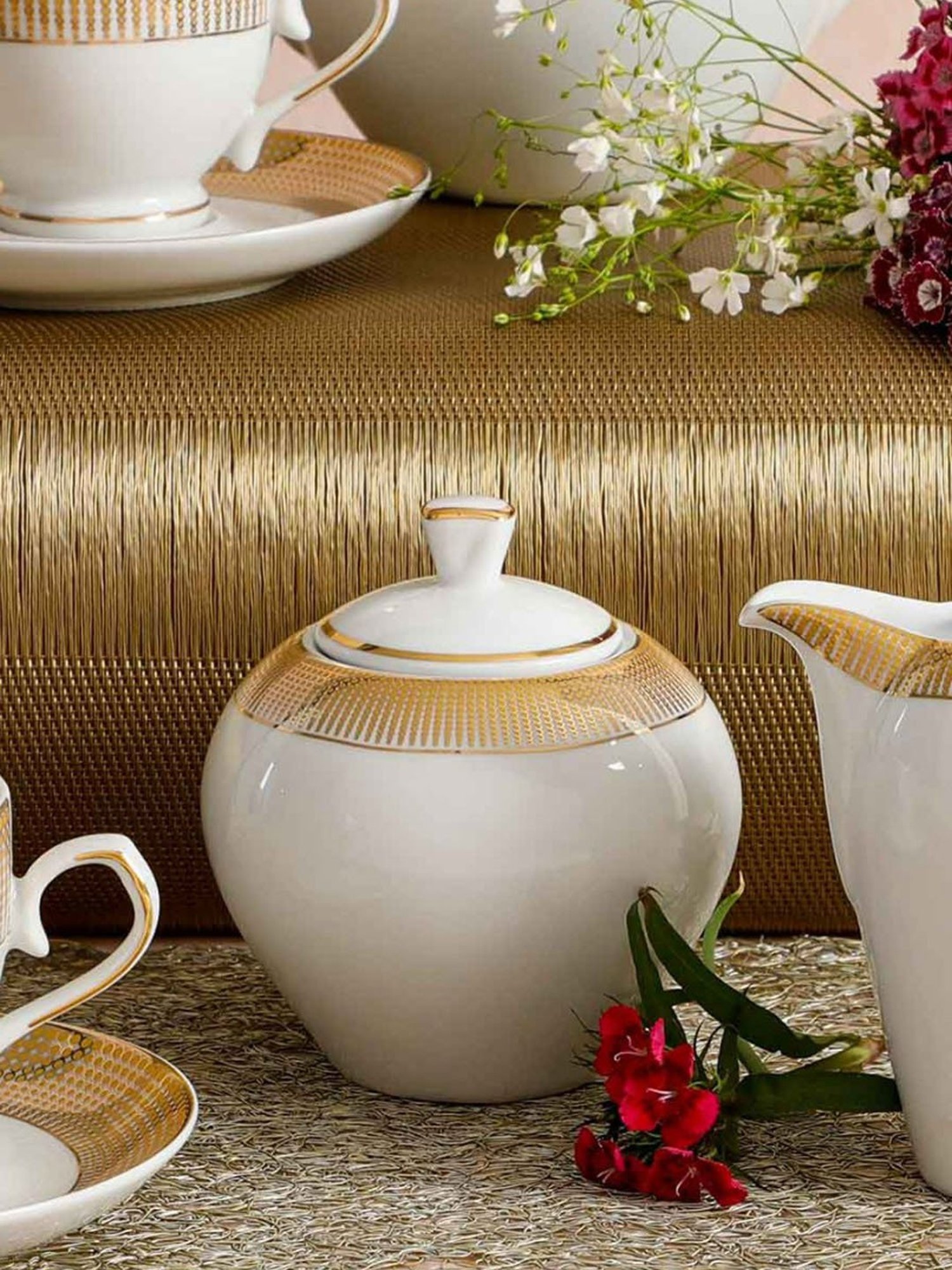 India Circus Floral Blue Bone China Cup Saucer (Set of 8)