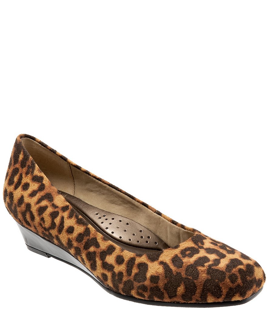 Trotters Lauren Cheetah Print Microfiber Pumps