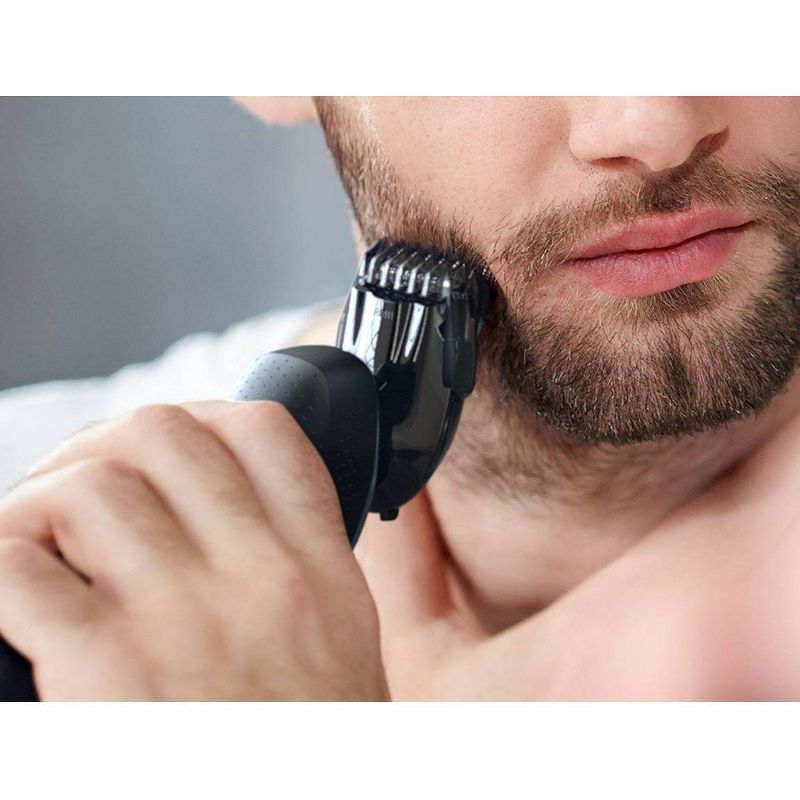 Philips Norelco Series 6900 Wet & Dry Men's Rechargeable Electric Shaver - S6810/82