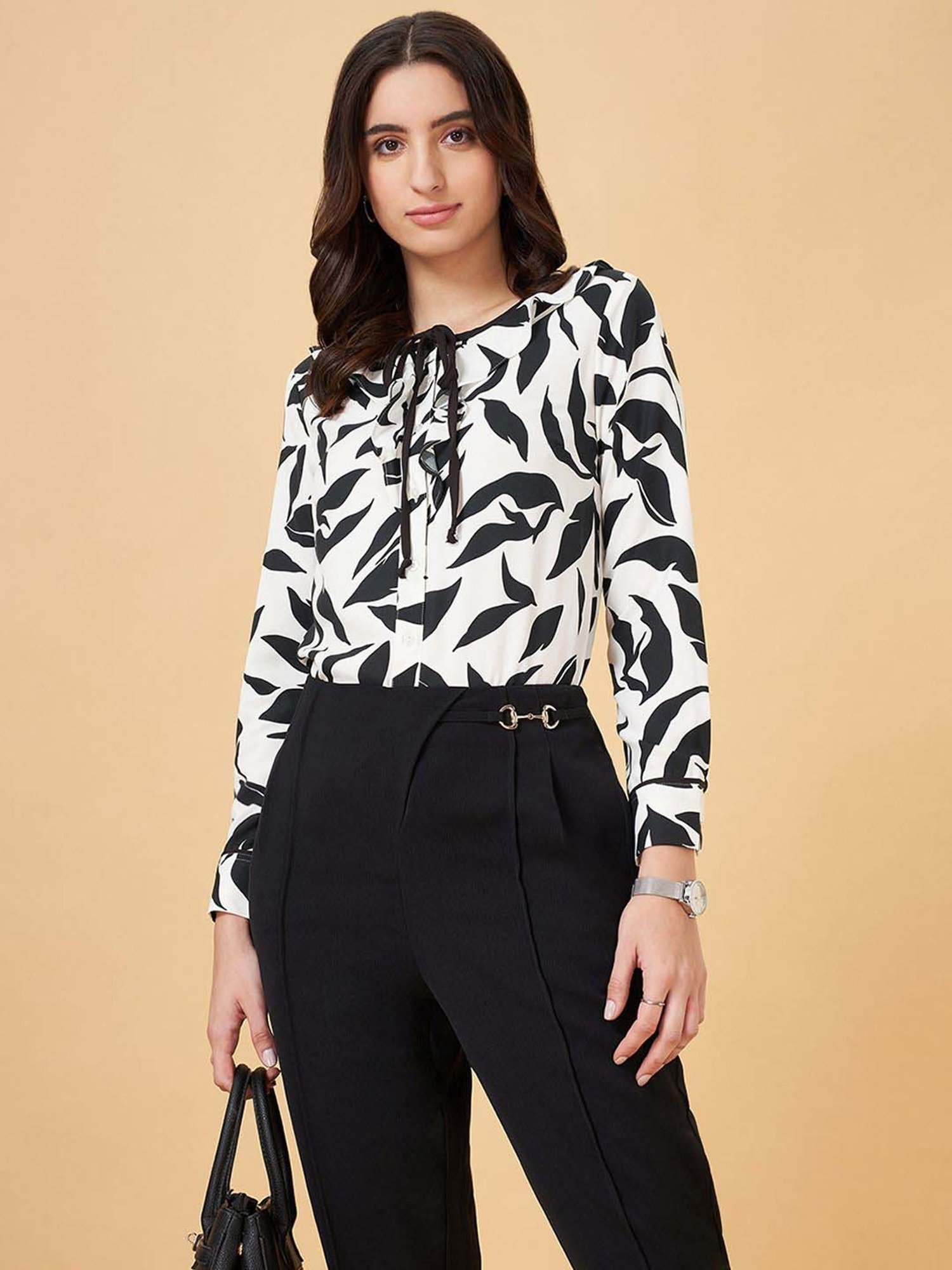 Annabelle by Pantaloons White Plain Top