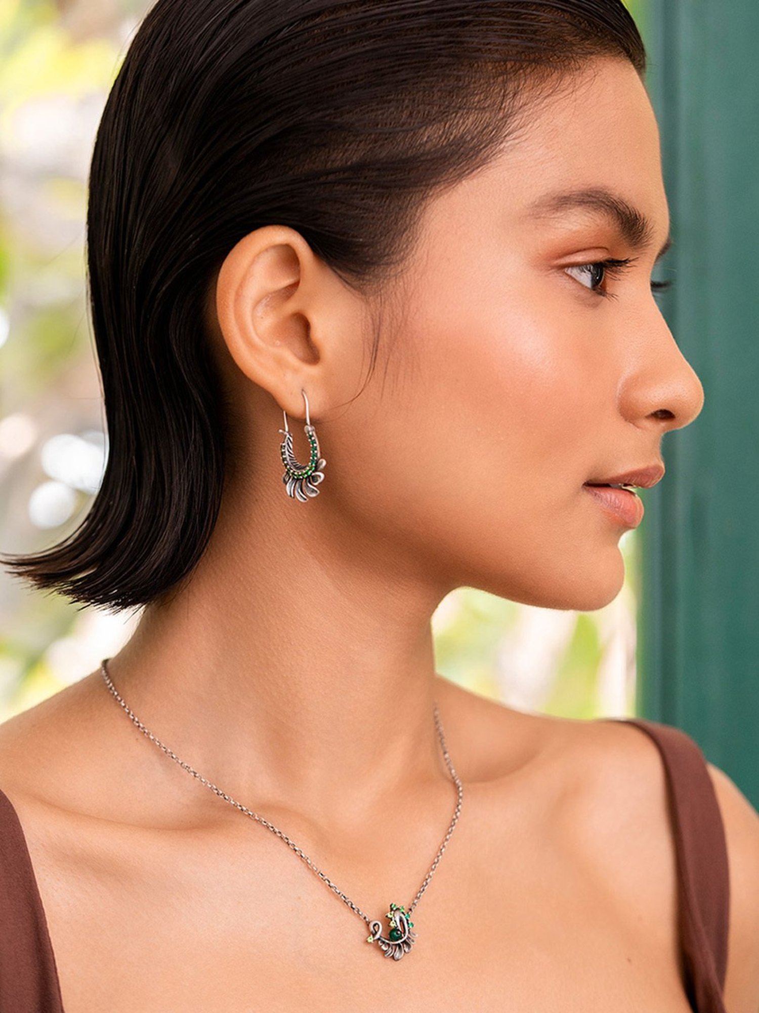 Shaya 92.5 Sterling Silver Unveil Oxidized Hoop for Women