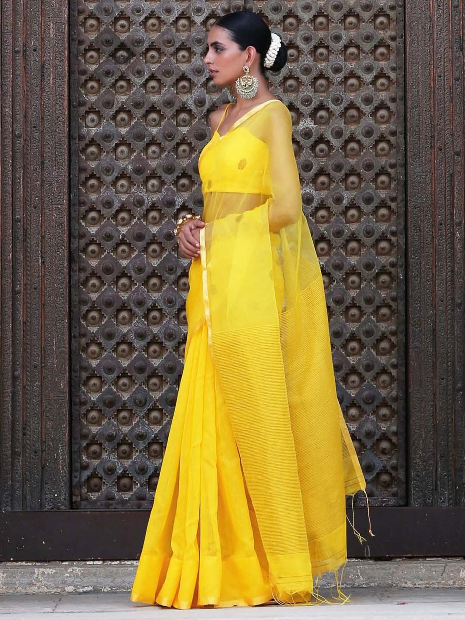 Swtantra Yellow Cotton Silk Embroidered Saree