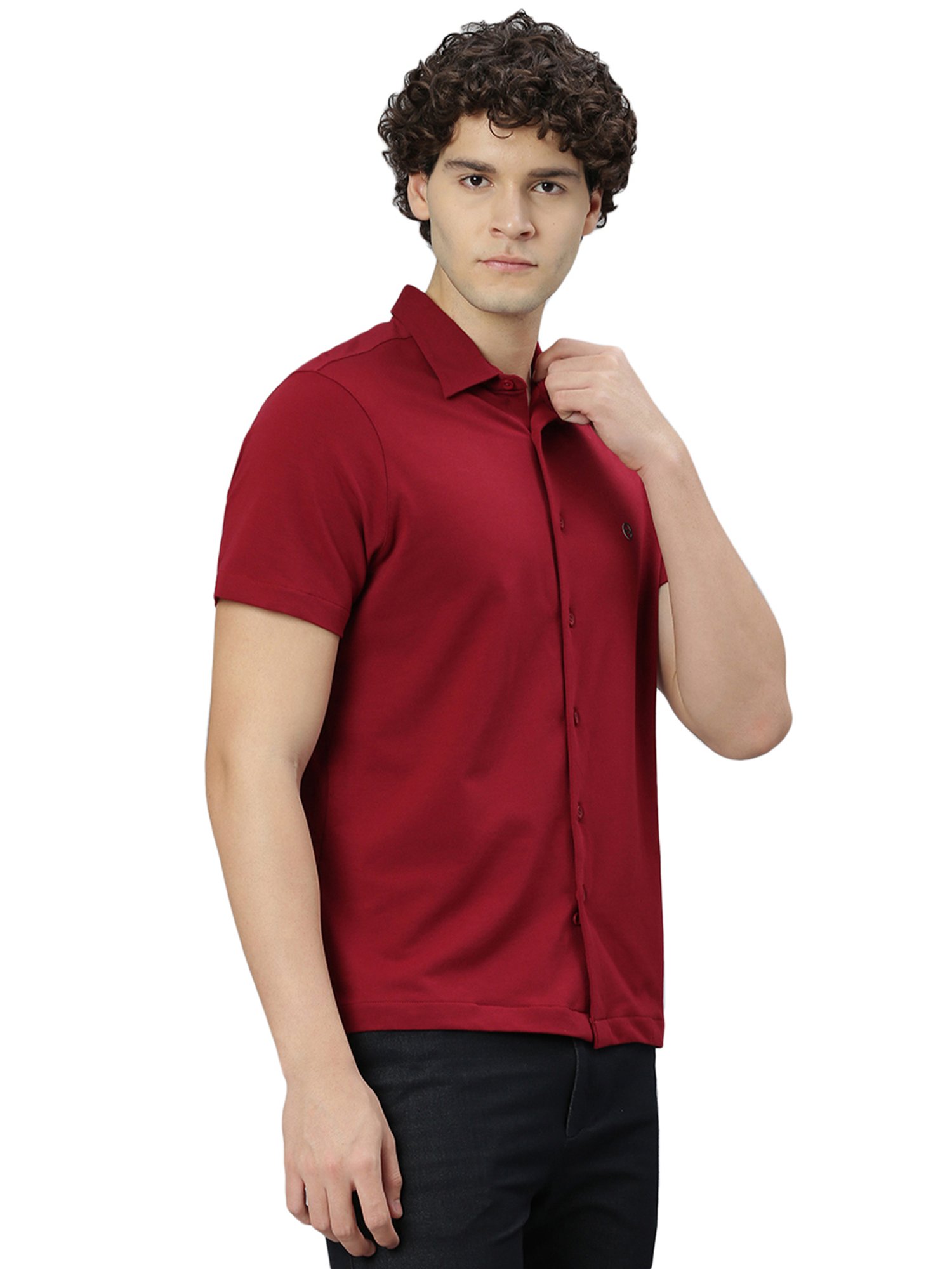 Slowave Maroon Regular Fit Shirt