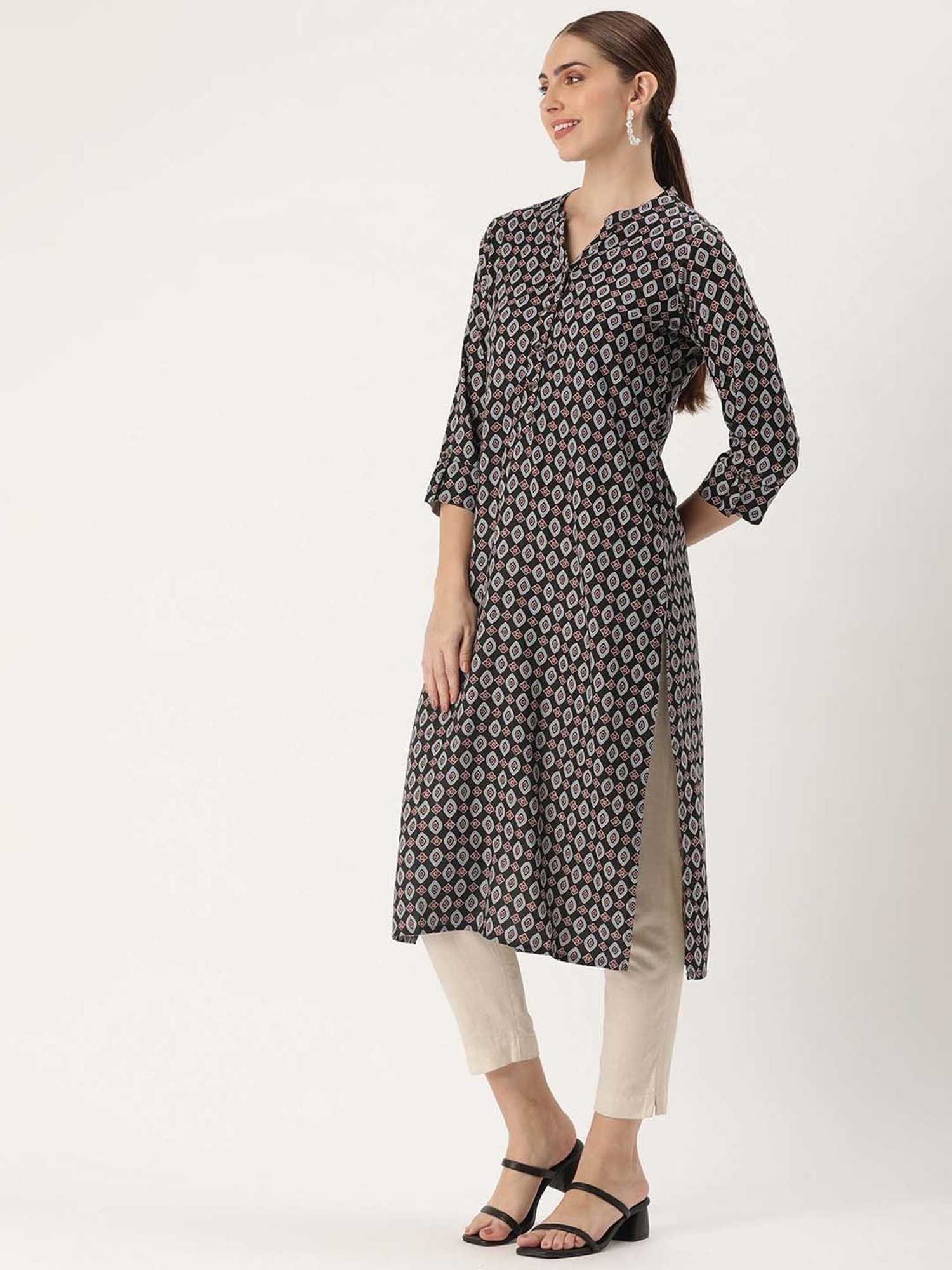 Amukti Black Printed A Line Kurta