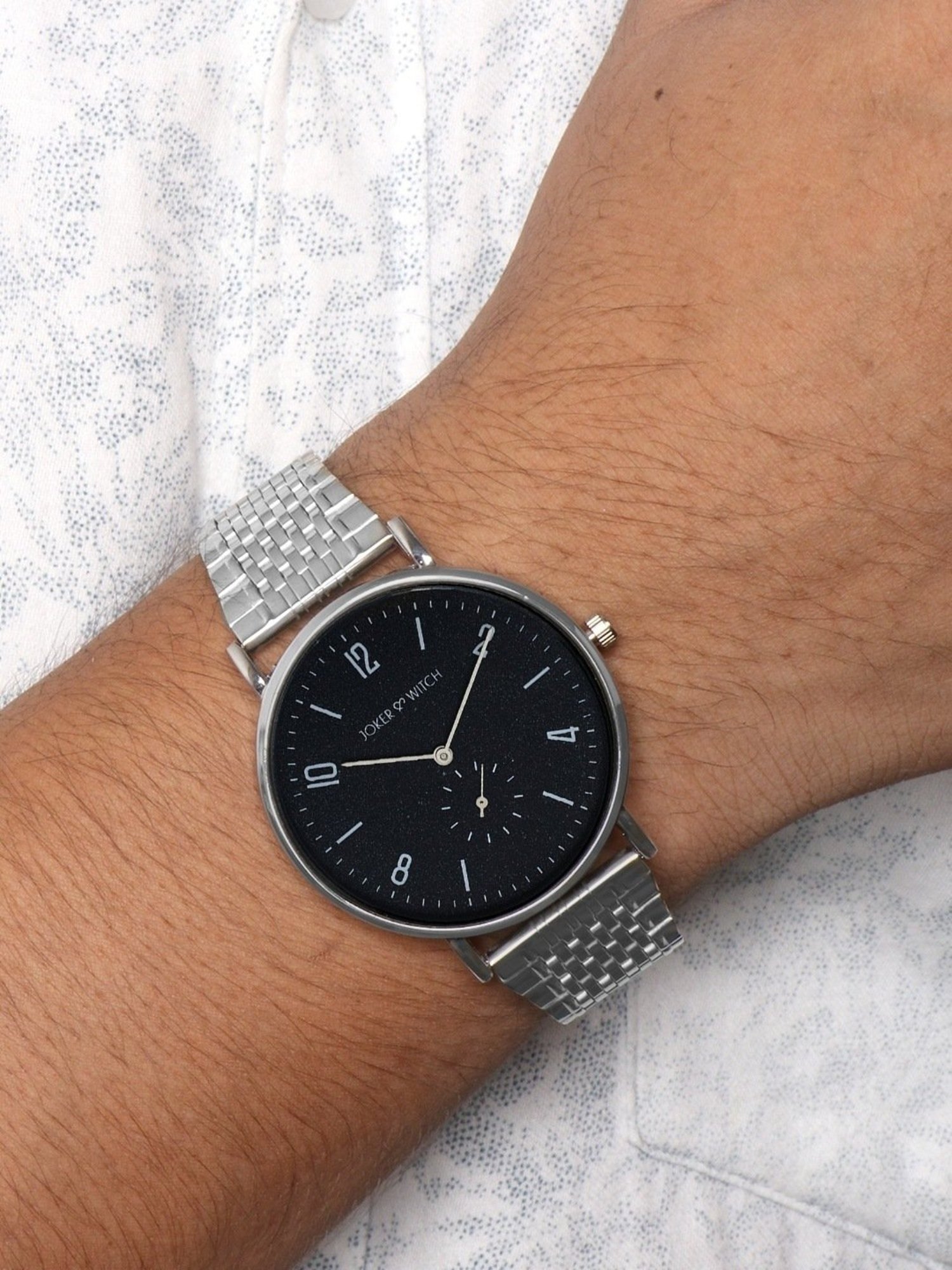 Joker and Witch AMWW345 Noel Analog Watch for Men